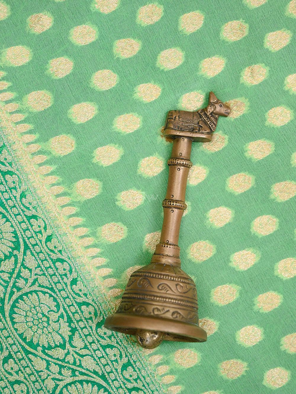 Pastel Green Booti Khaddi Georgette Handloom Banarasi Saree - Sacred Weaves