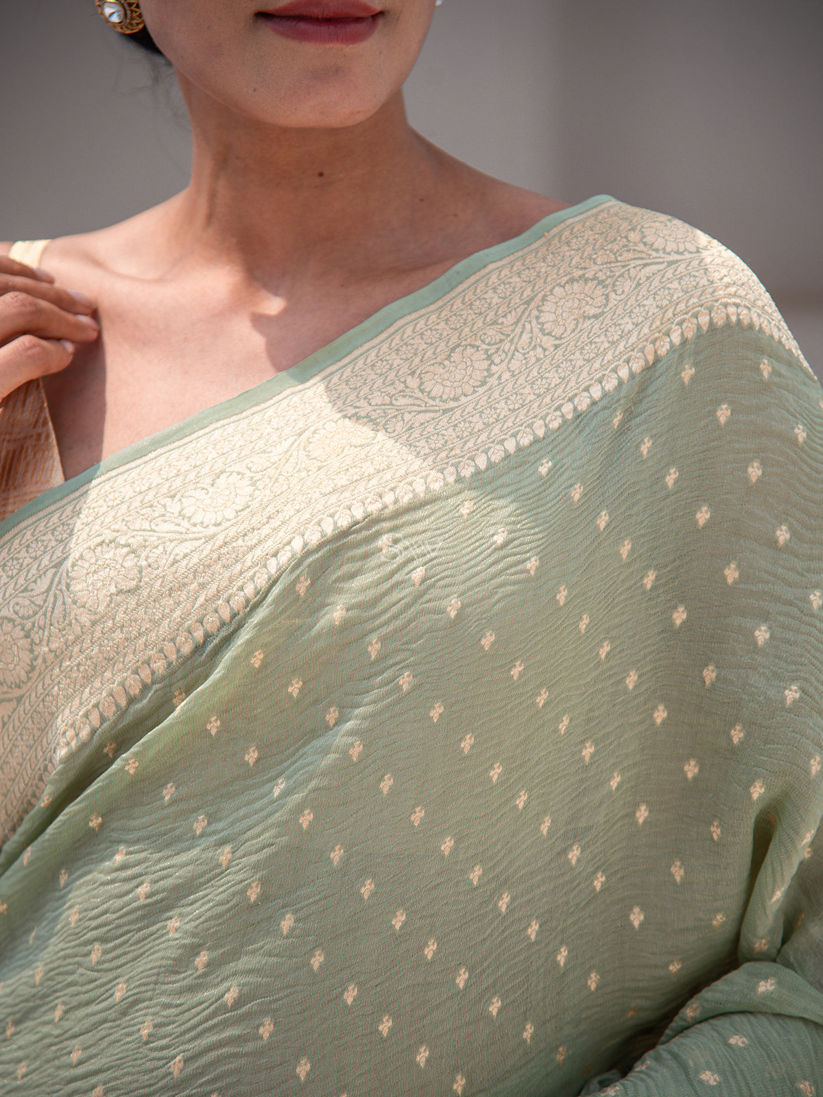 Moss Green Pure Crush Tissue Silk Handloom Banarasi Saree - Sacred Weaves