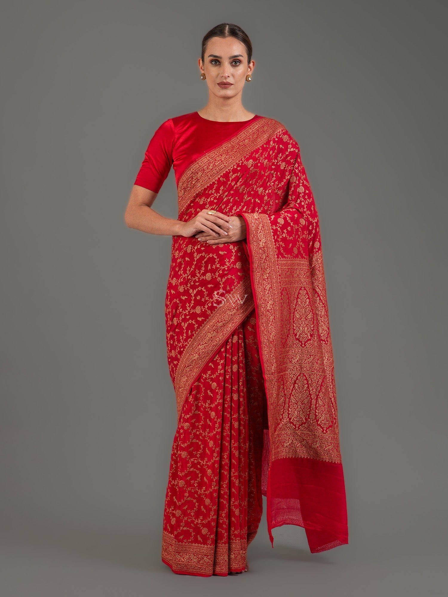 Red Jaal Crepe Silk Handloom Banarasi Saree - Sacred Weaves