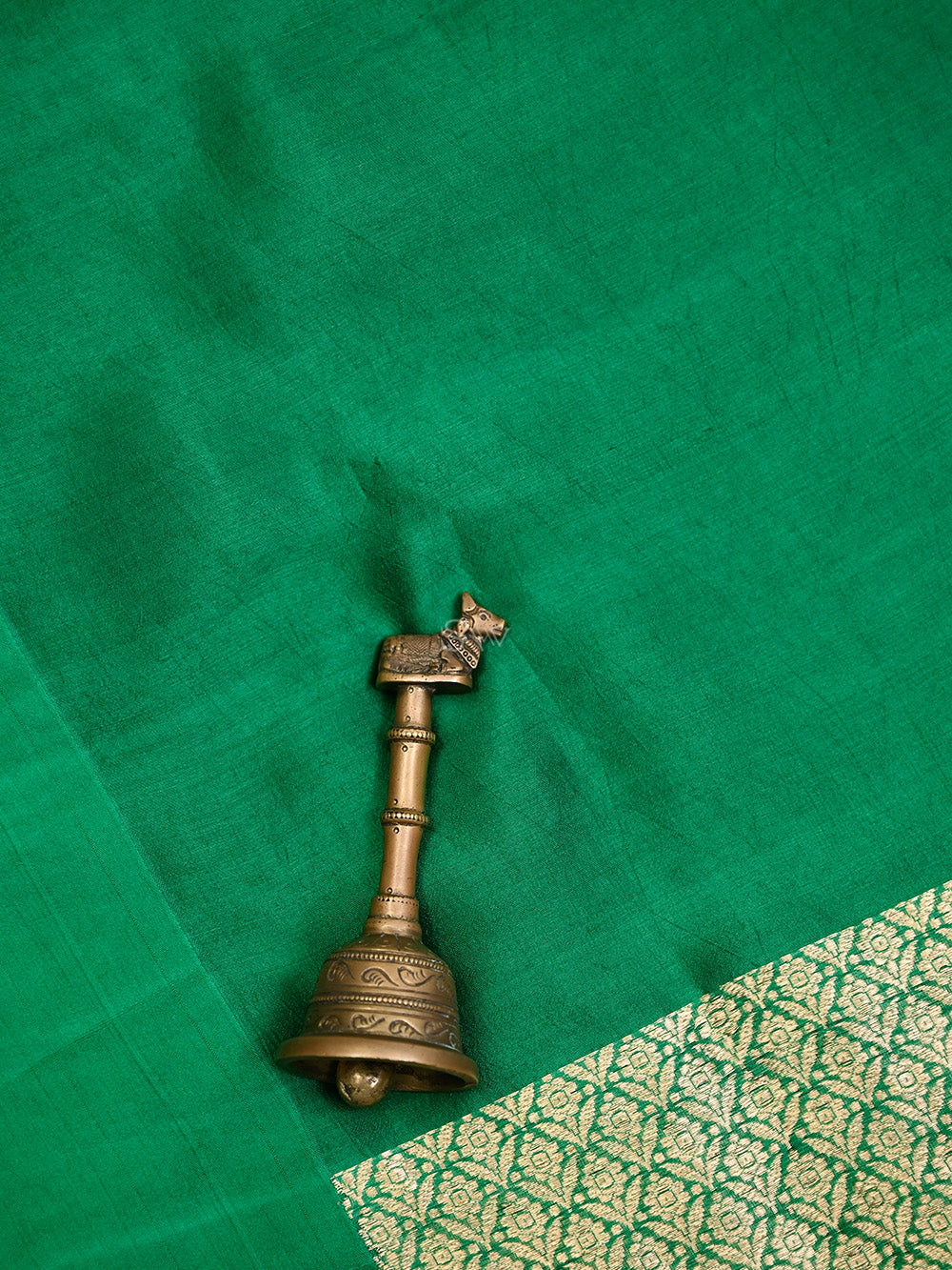Dark Green Plain Silk Handloom Saree - Sacred Weaves
