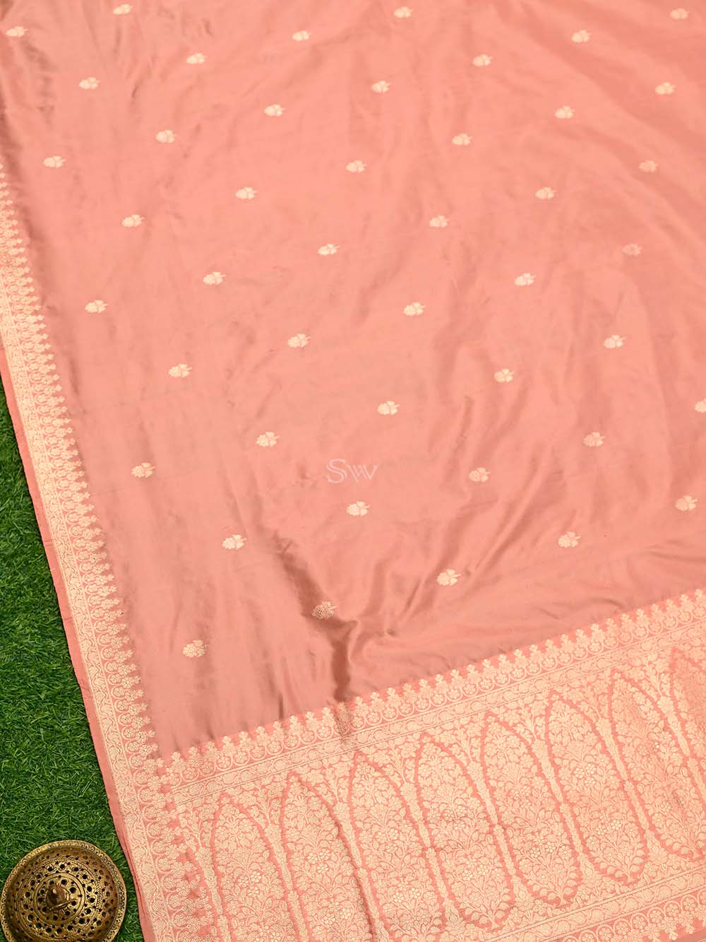 Peach Booti Katan Silk Handloom Banarasi Dupatta