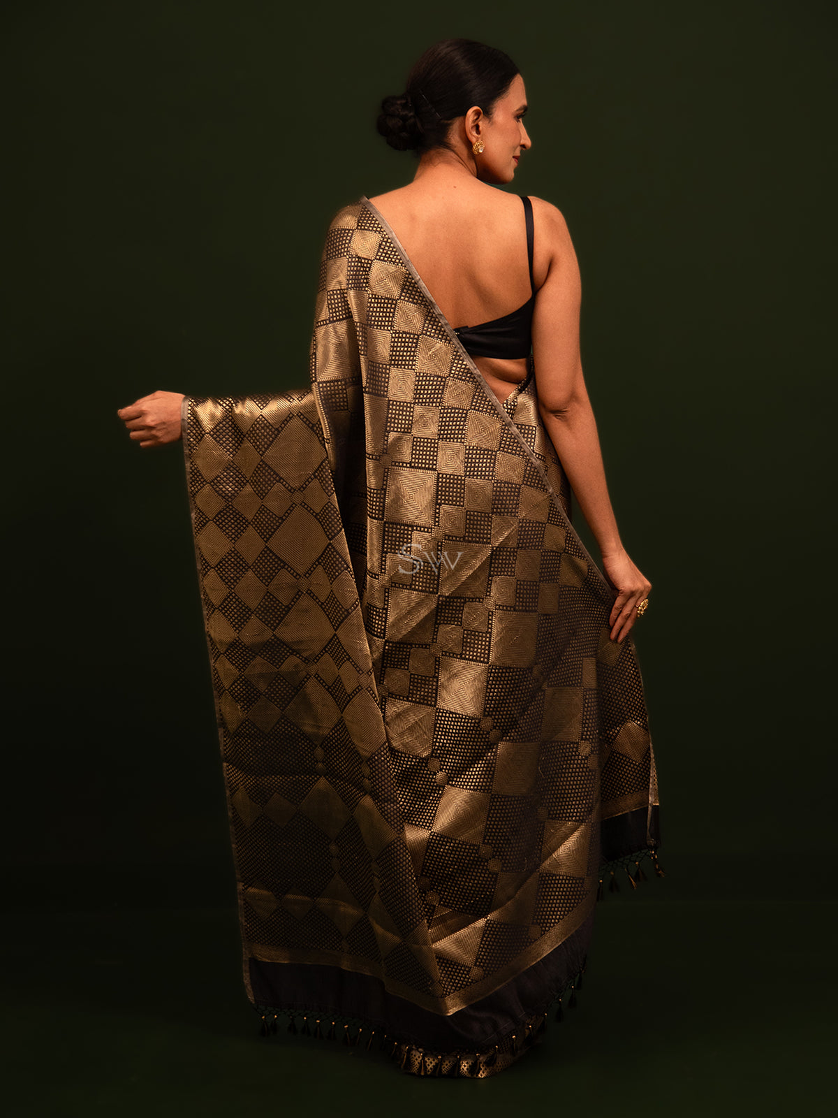 Black Brocade Tissue Brocade Handloom Banarasi Saree - Sacred Weaves