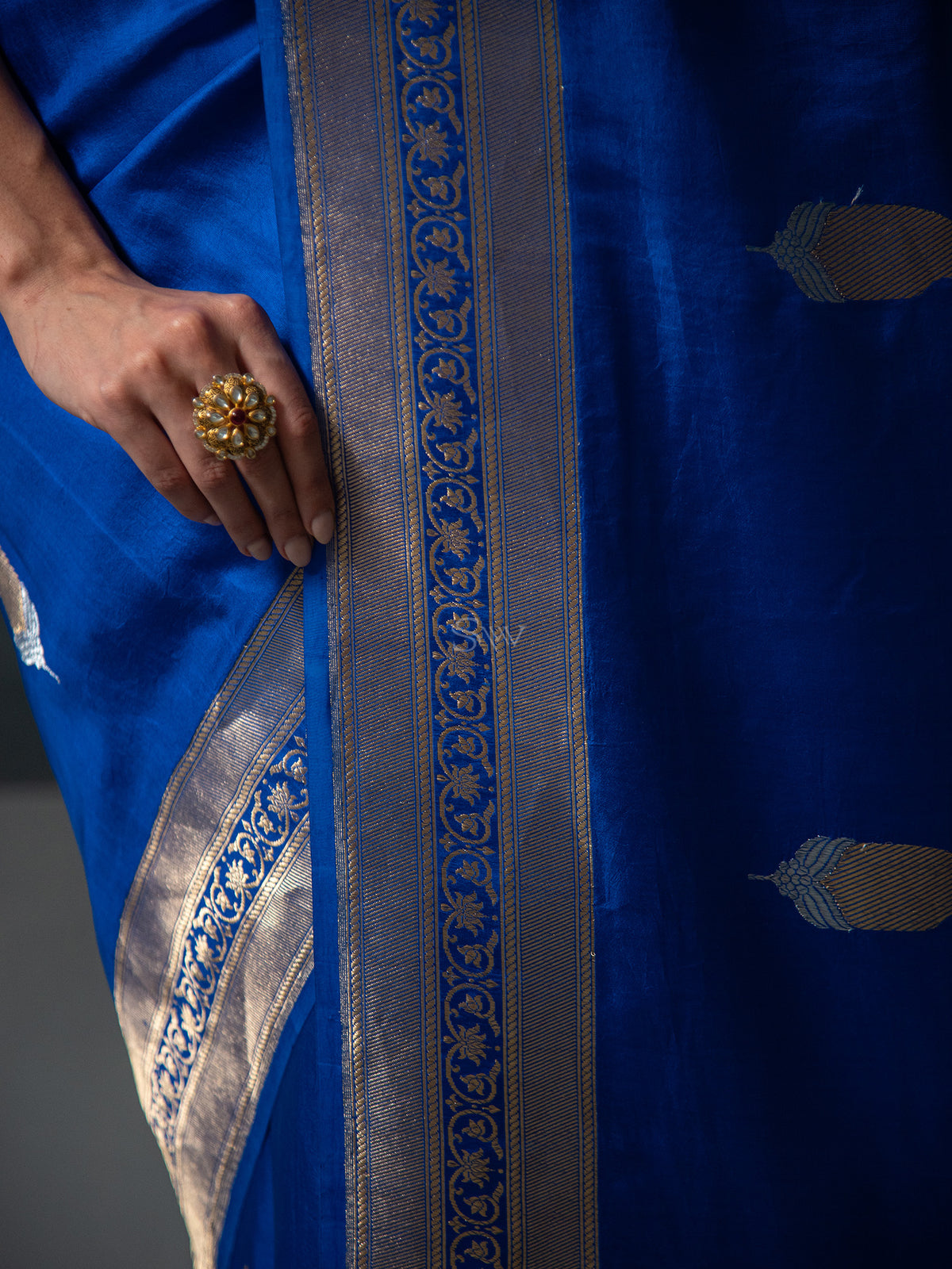 Royal Blue Sona Roopa Boota Katan Silk Handloom Banarasi Saree - Sacred Weaves