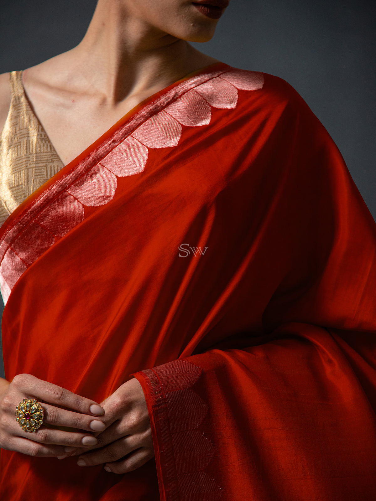 Red Plain Katan Silk Handloom Banarasi Saree - Sacred Weaves