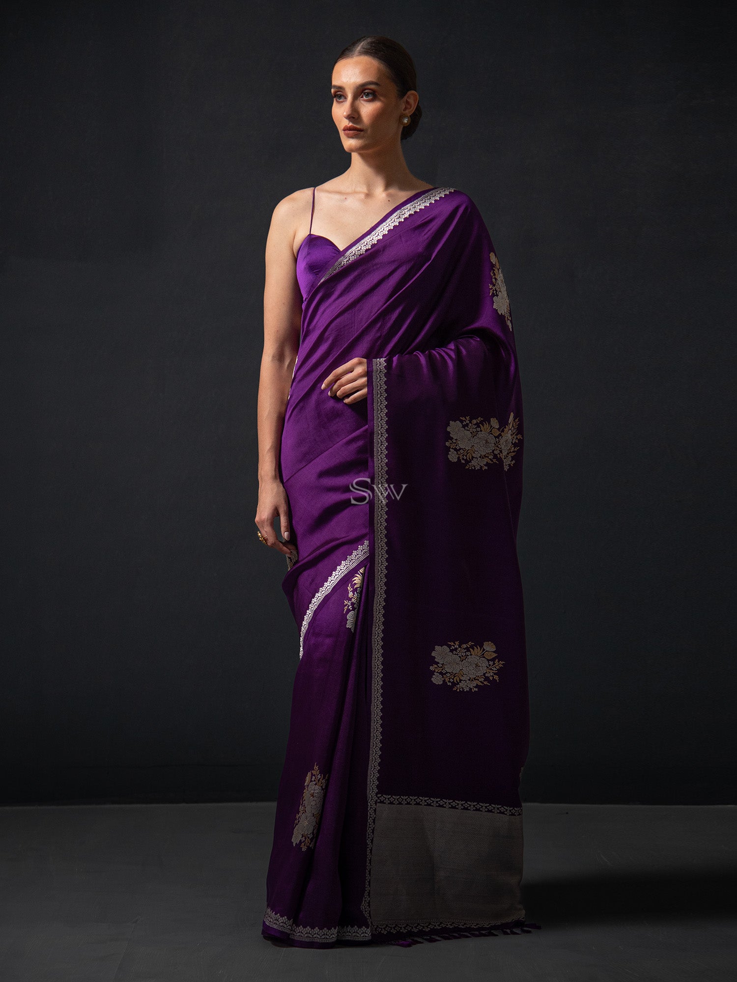 Purple Boota Organza Silk Handloom Banarasi Saree - Sacred Weaves