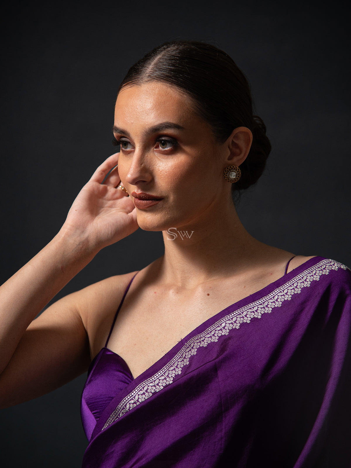 Purple Boota Organza Silk Handloom Banarasi Saree - Sacred Weaves