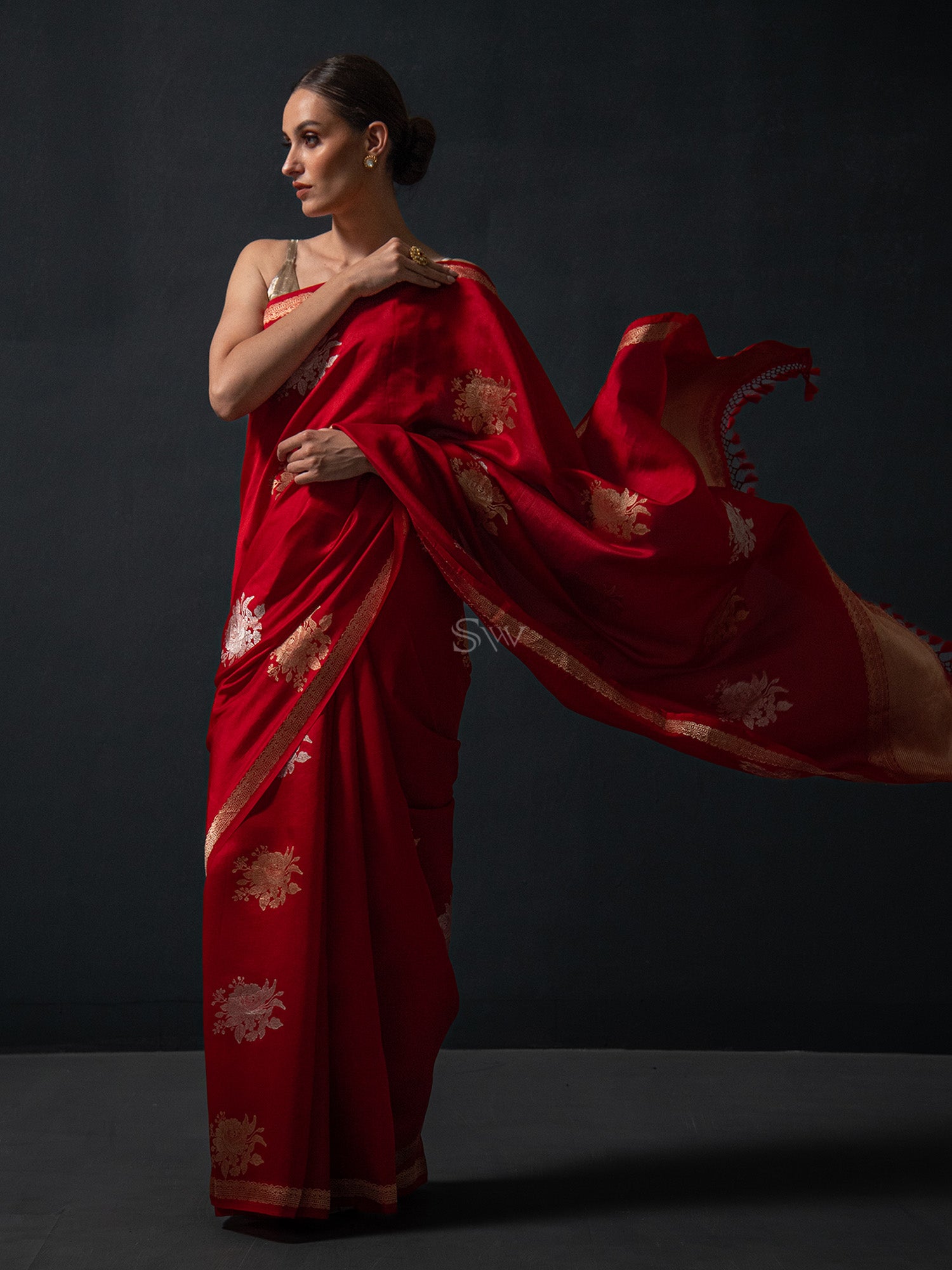 Maroon Boota Satin Silk Handloom Banarasi Saree - Sacred Weaves