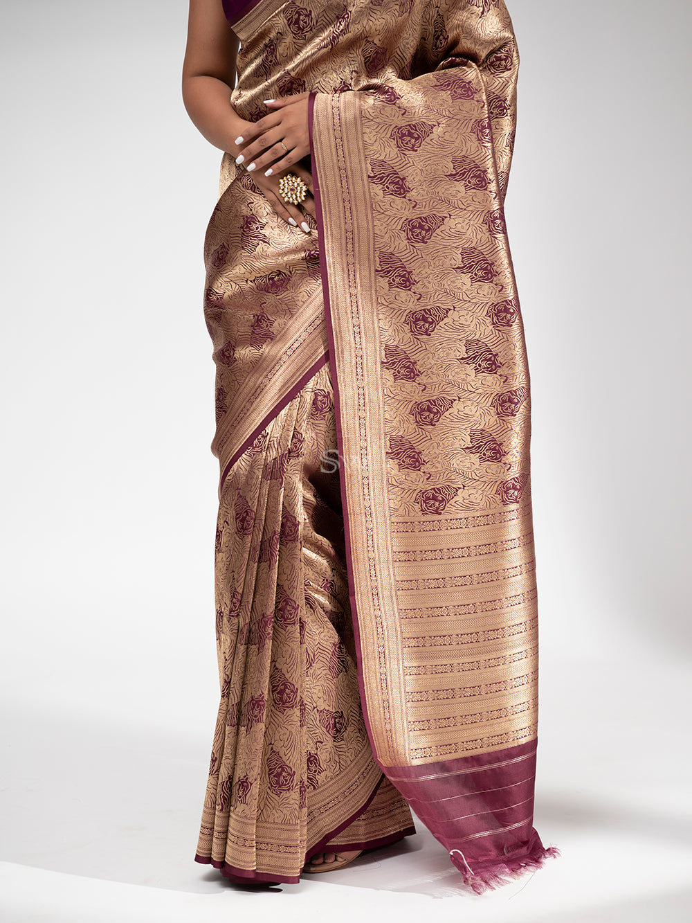 Wine Katan Silk Shikargah Brocade Handloom Banarasi Saree - Sacred Weaves