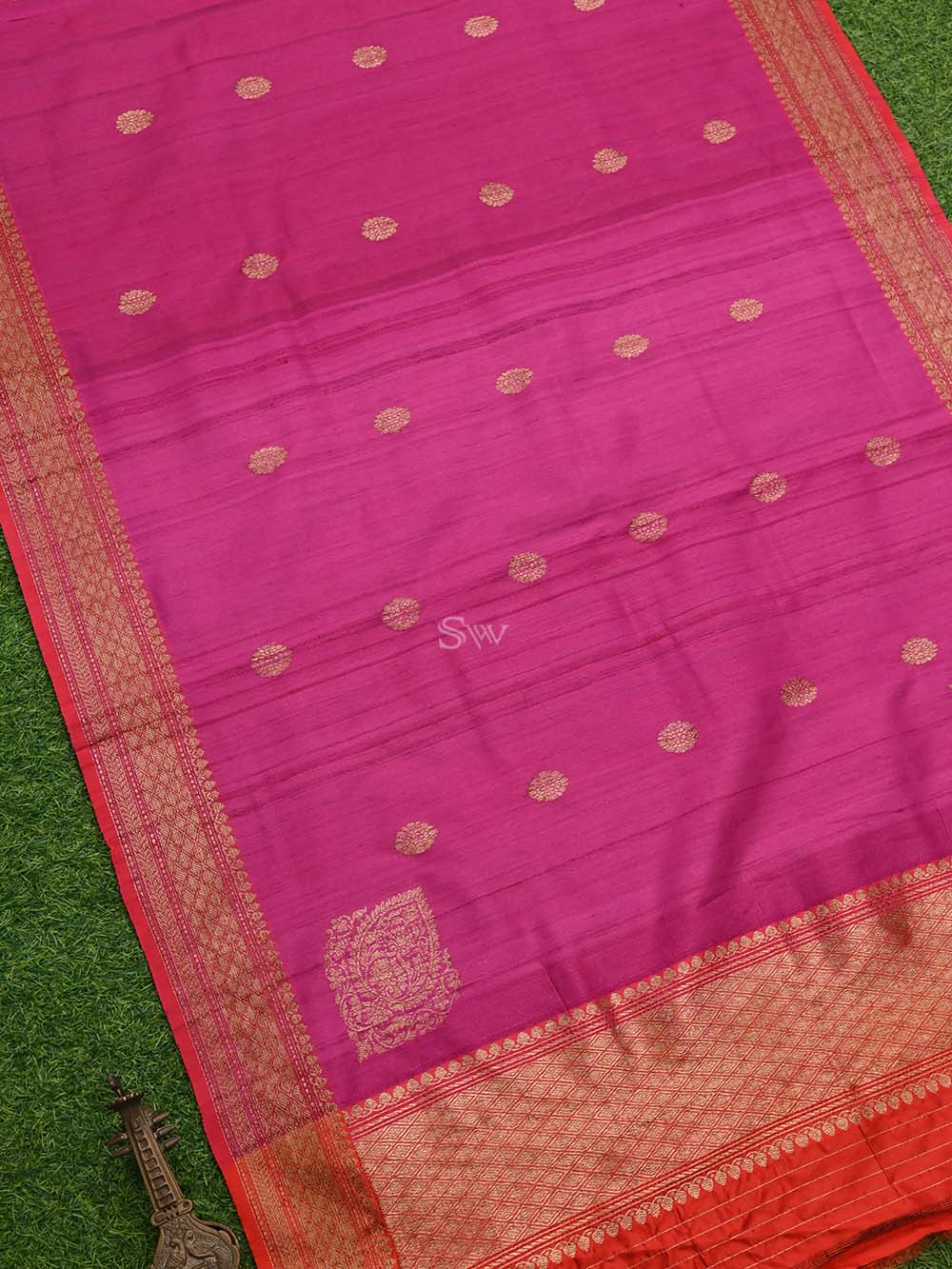 Magenta Boota Tussar Silk Handloom Banarasi Dupatta - Sacred Weaves