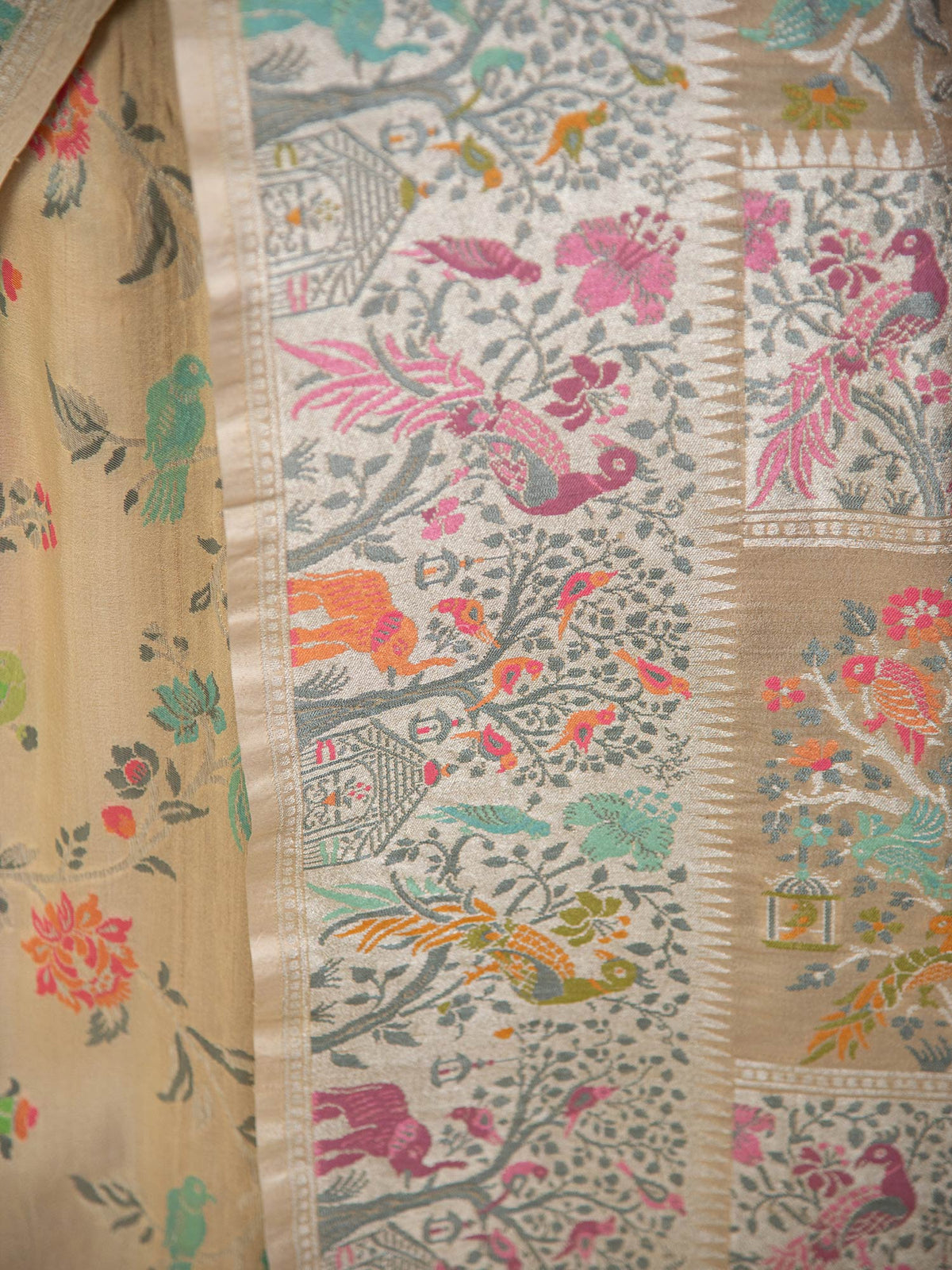 Off White Tussar Georgette Handloom Banarasi Saree