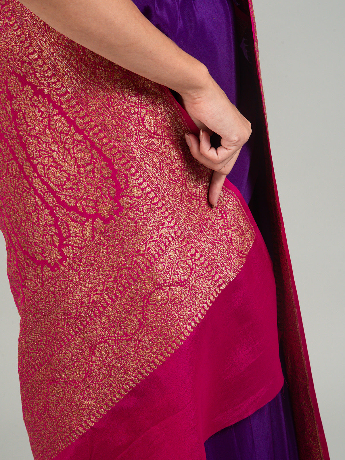 Purple Plain Crepe Silk Handloom Banarasi Saree - Sacred Weaves