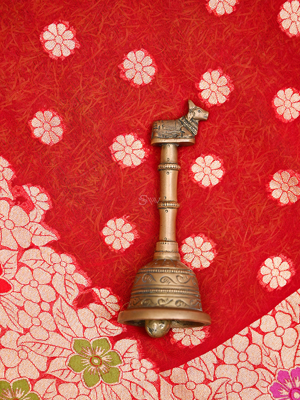 Red Booti Khaddi Georgette Handloom Banarasi Saree - Sacred Weaves