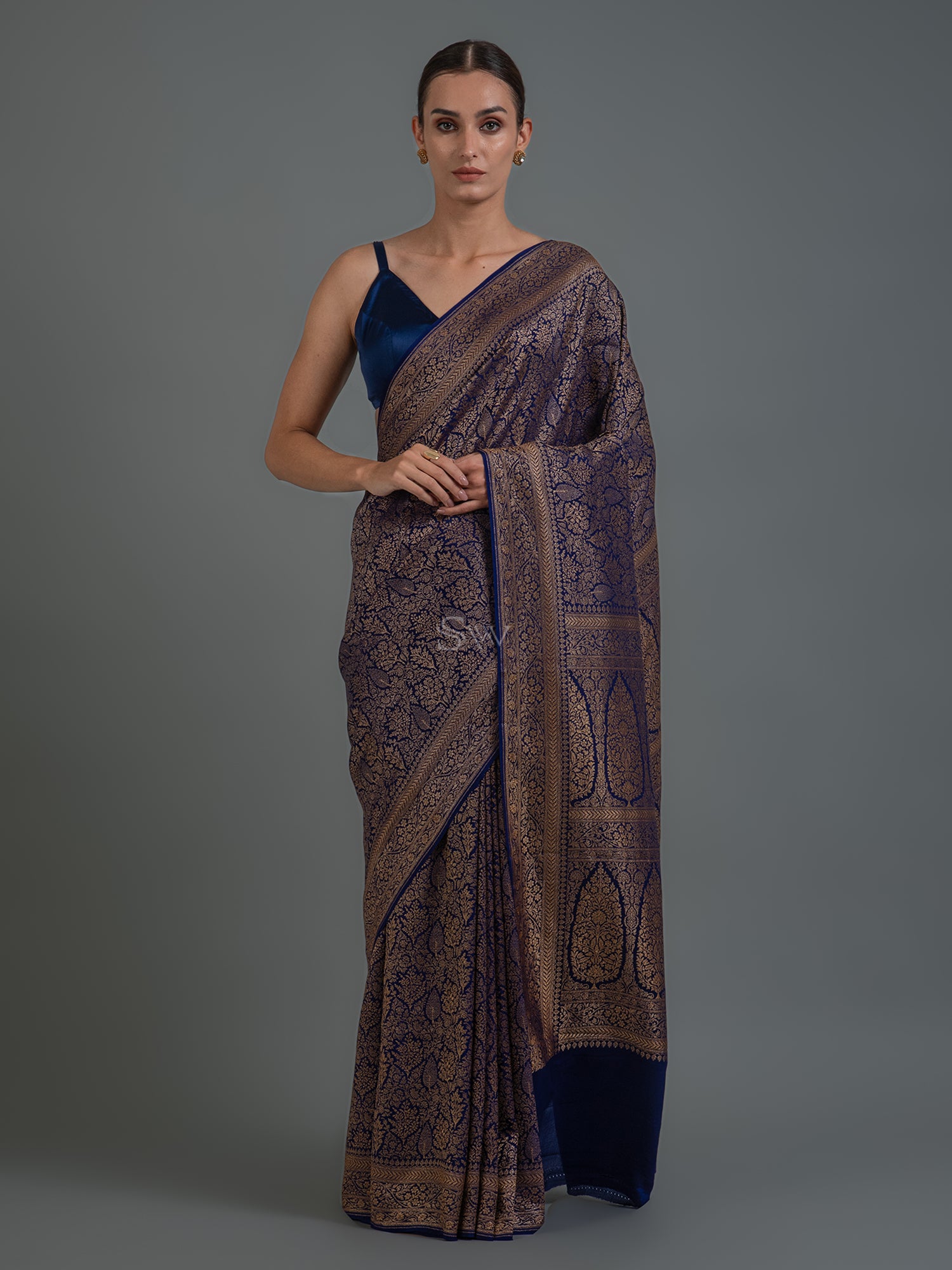 Navy Blue Jaal Crepe Silk Handloom Banarasi Saree - Sacred Weaves 