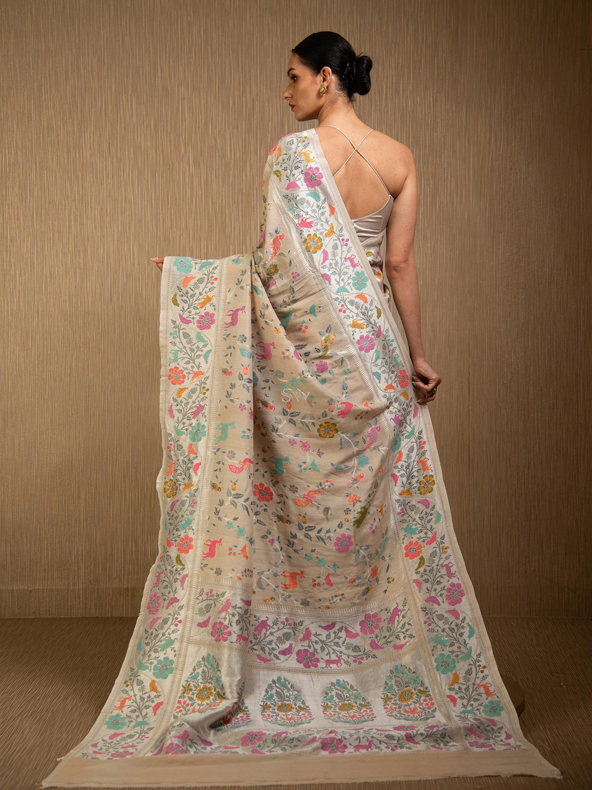 Off White Tussar Georgette Handloom Banarasi Saree