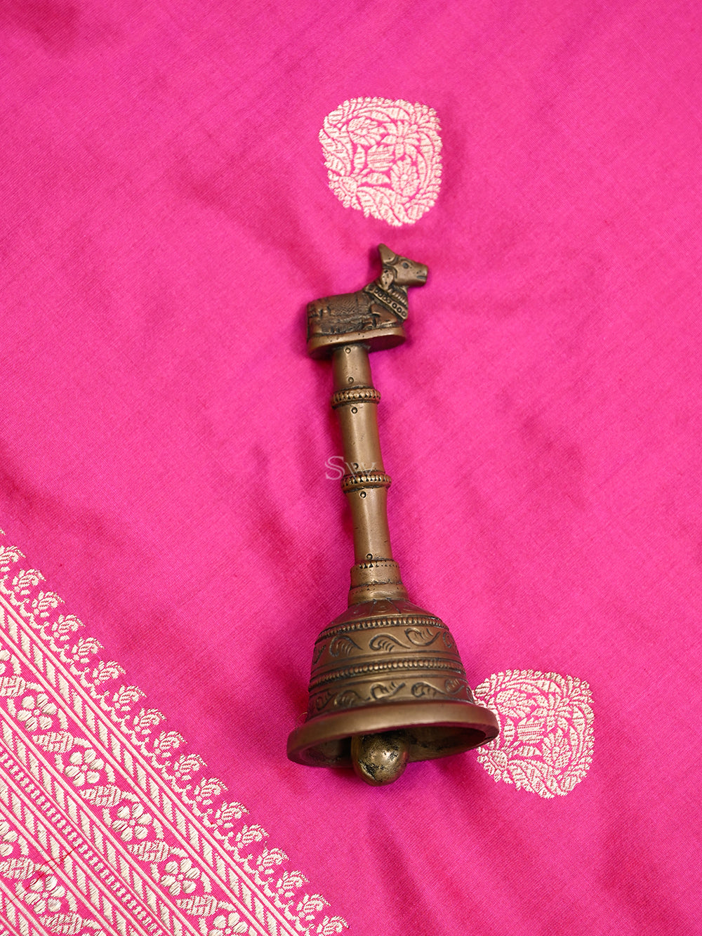 Magenta Red Booti Katan Silk Handloom Banarasi Dupatta - Sacred Weaves