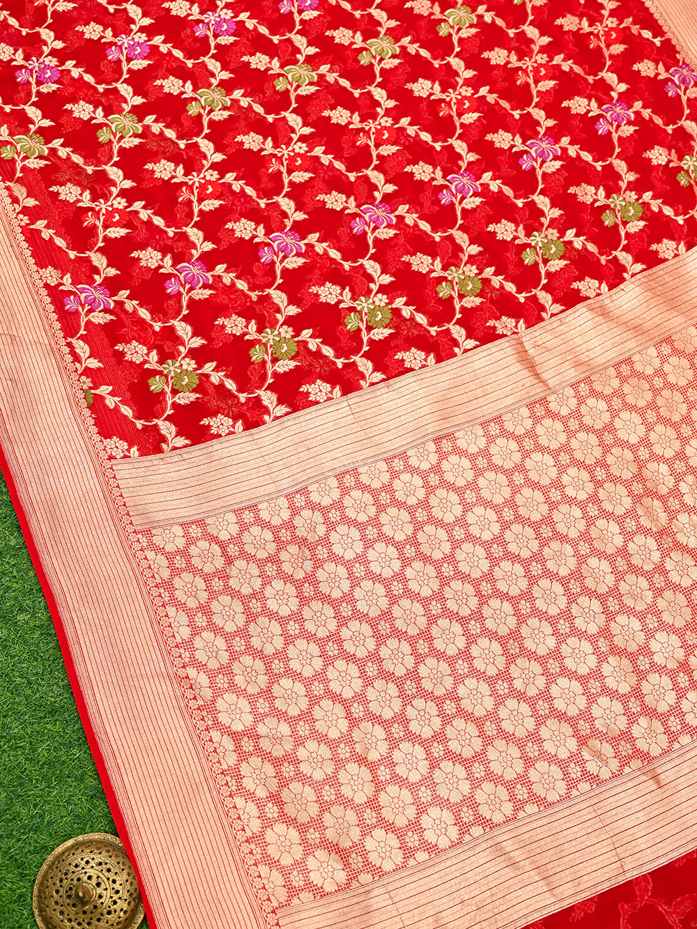 Red Meenakari Jaal Khaddi Georgette Handloom Banarasi Saree - Sacred Weaves