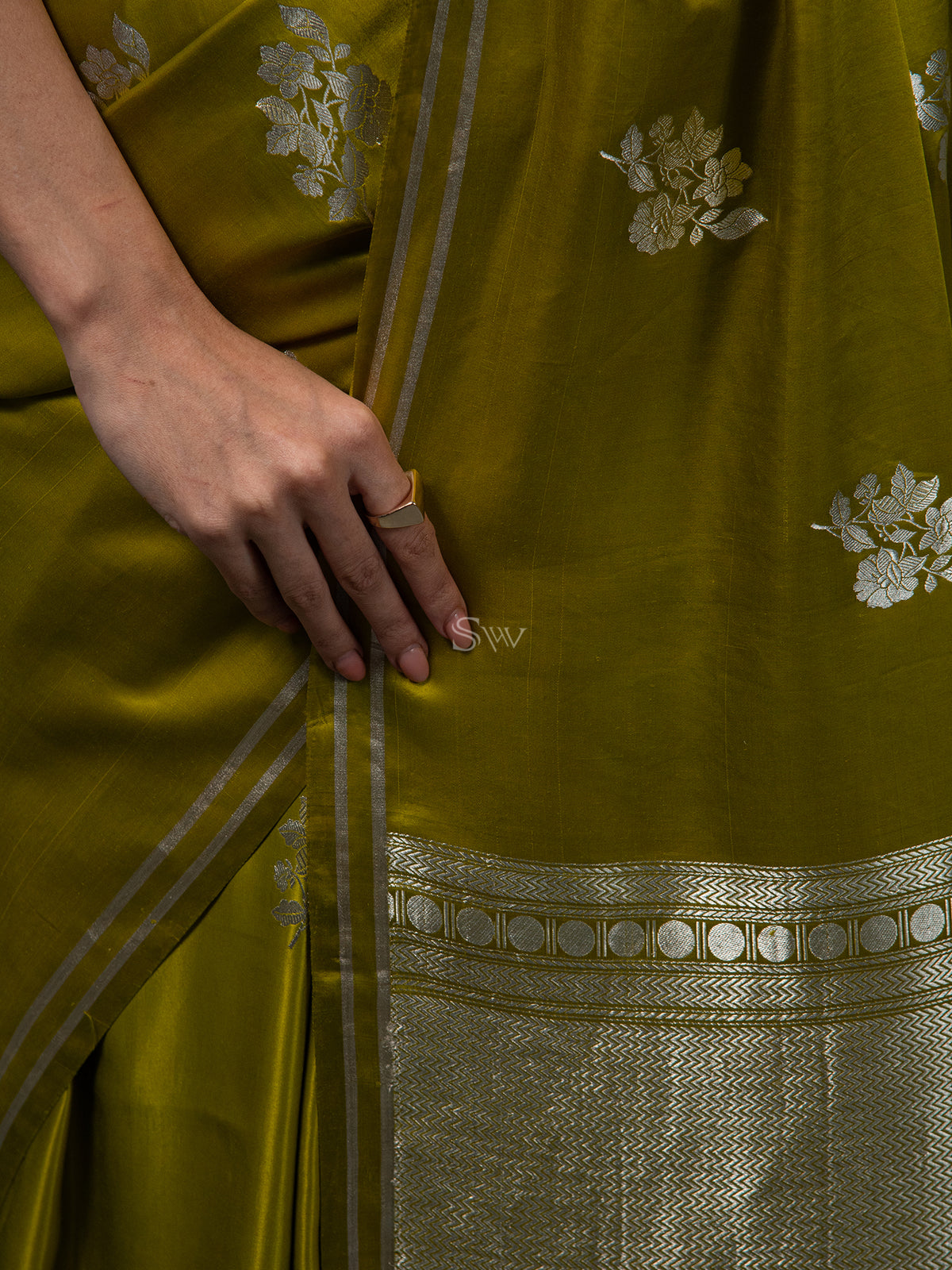 Green Boota Satin Silk Handloom Banarasi Saree - Sacred Weaves