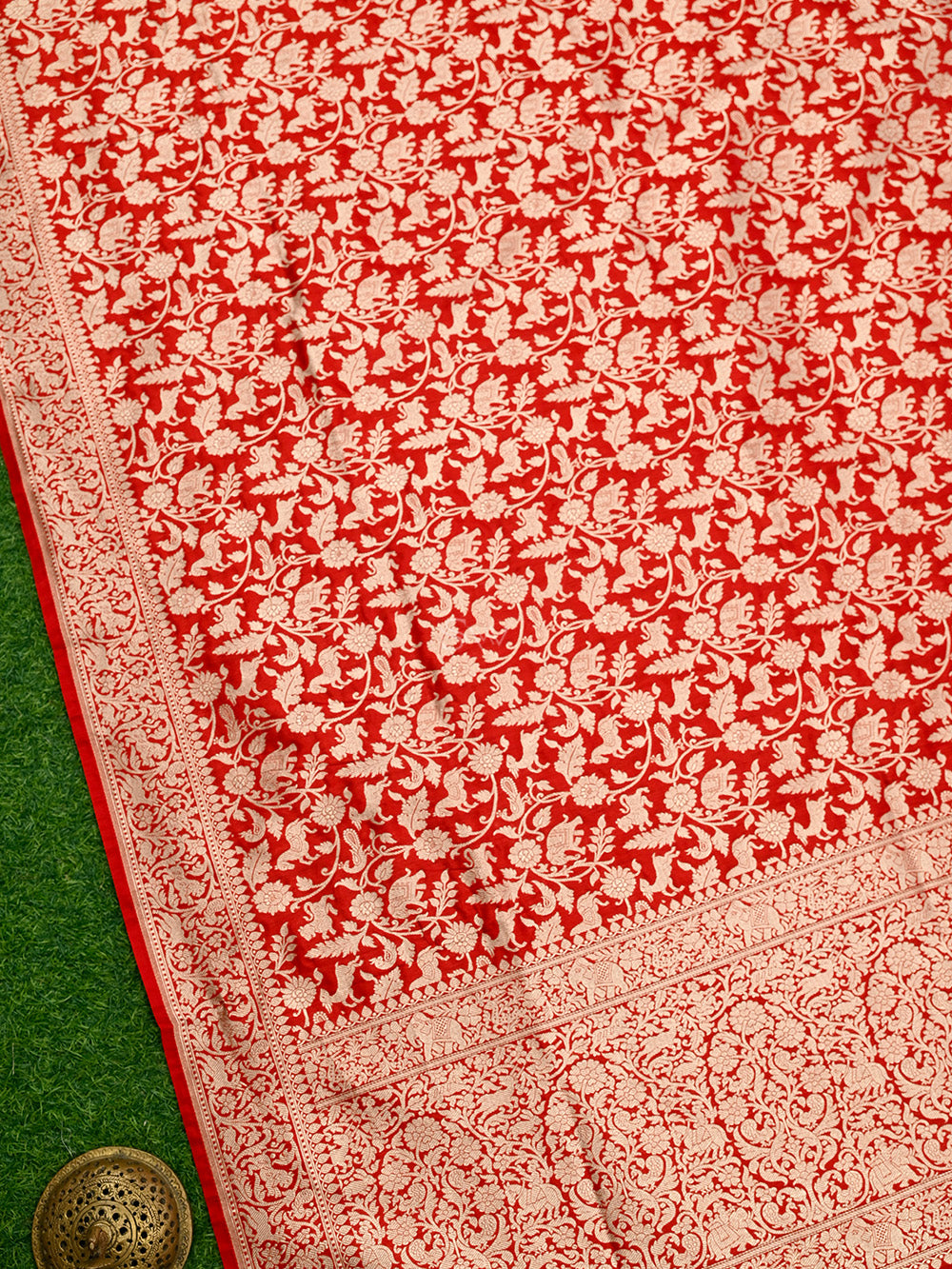 Red Shikargah Jaal Katan Silk Handloom Banarasi Dupatta