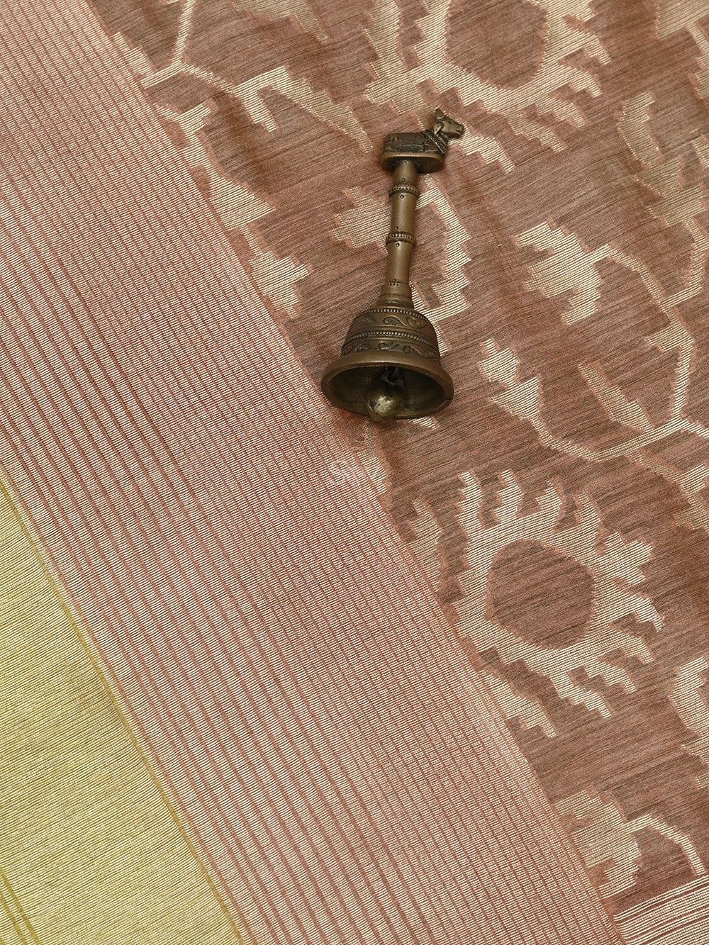 Dusky Pink Jaal Moonga Silk Handloom Banarasi Saree - Sacred Weaves