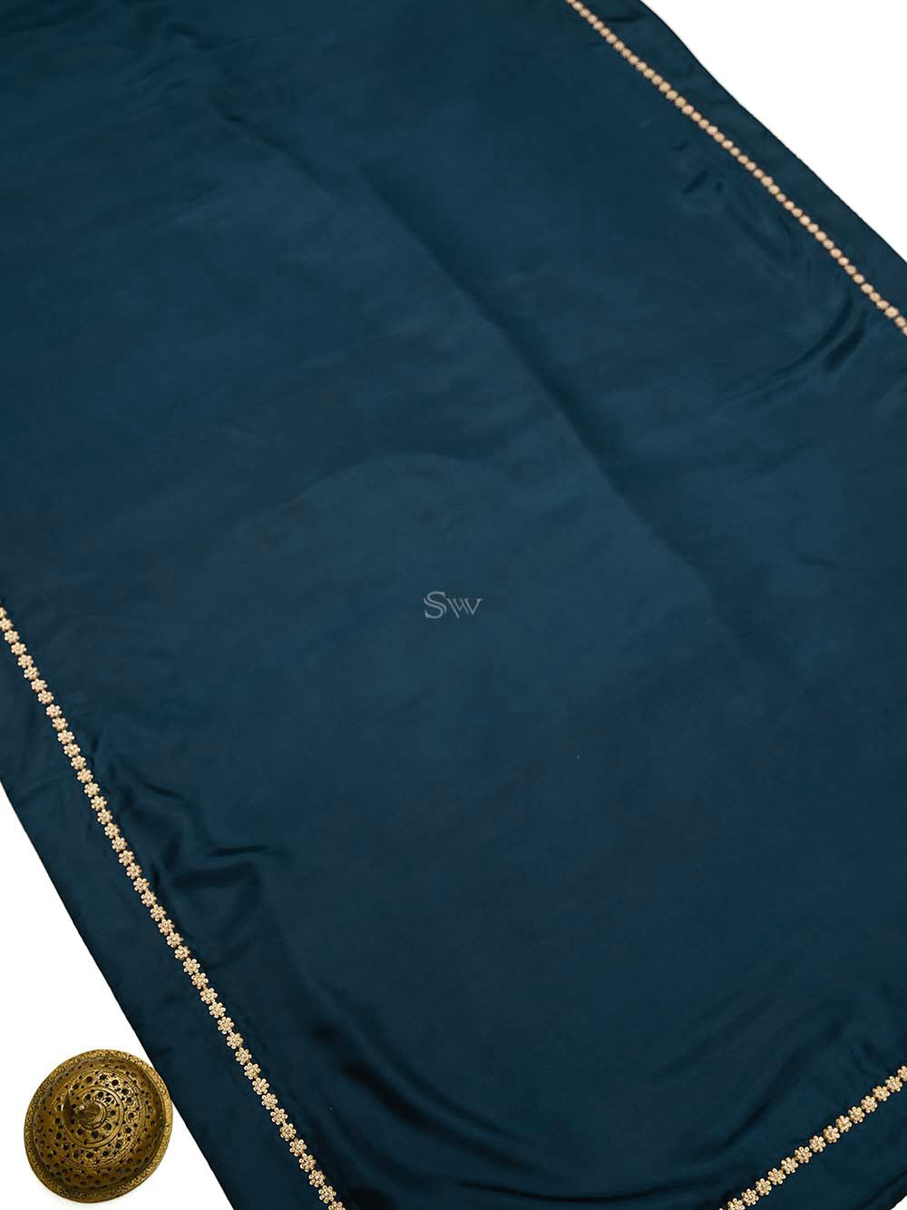 Midnight Blue Embroidery Border Silk Handloom Saree - Sacred Weaves