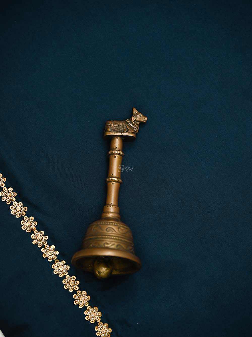 Midnight Blue Embroidery Border Silk Handloom Saree - Sacred Weaves