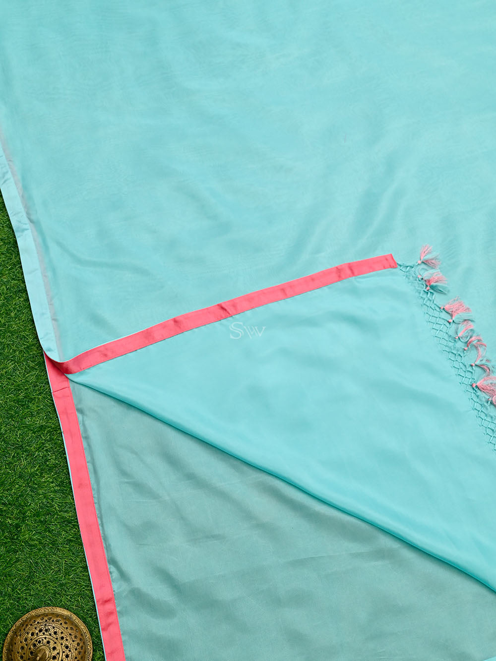 Aqua Blue Plain Silk Handloom Saree - Sacred Weaves