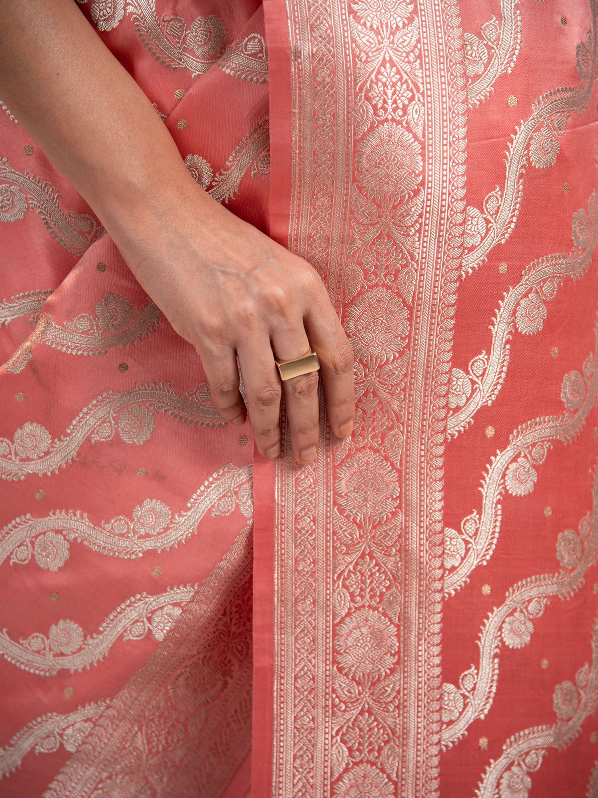 Coral Pink Satin Sona Roopa Jaal Handloom Banarasi Saree - Sacred Weaves