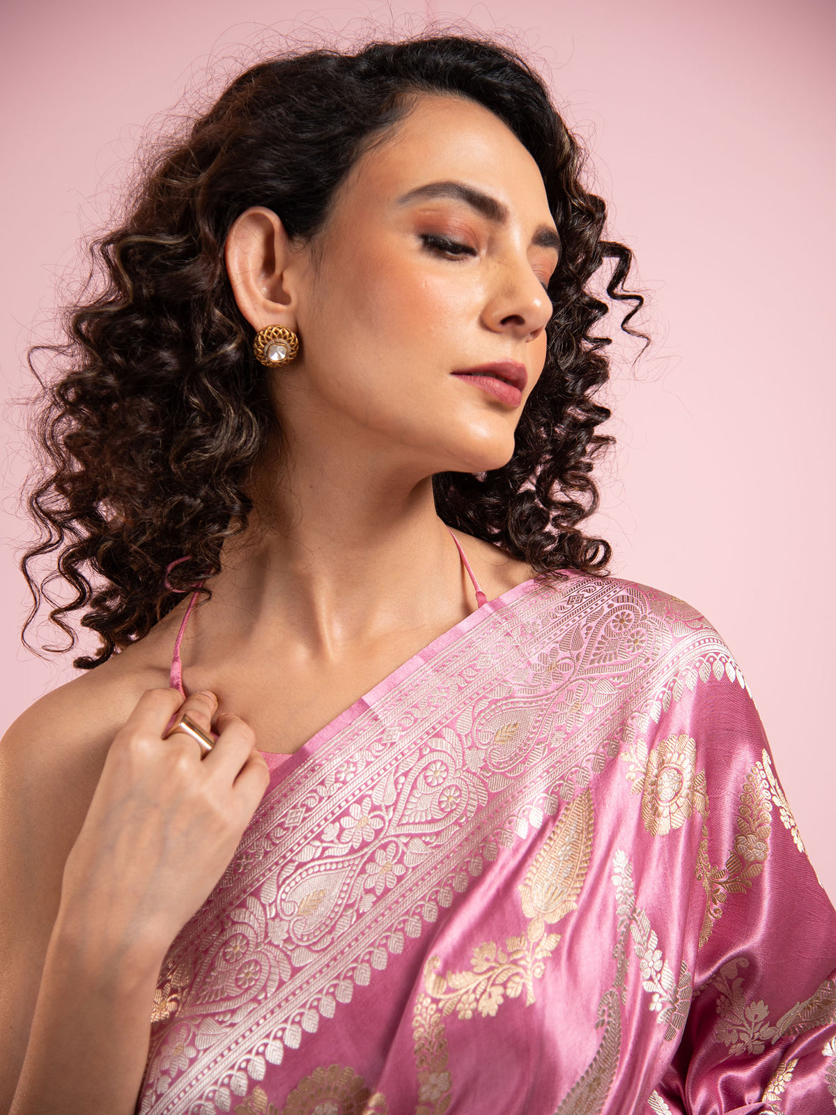Onion Pink Satin Sona Roopa Jaal Handloom Banarasi Saree