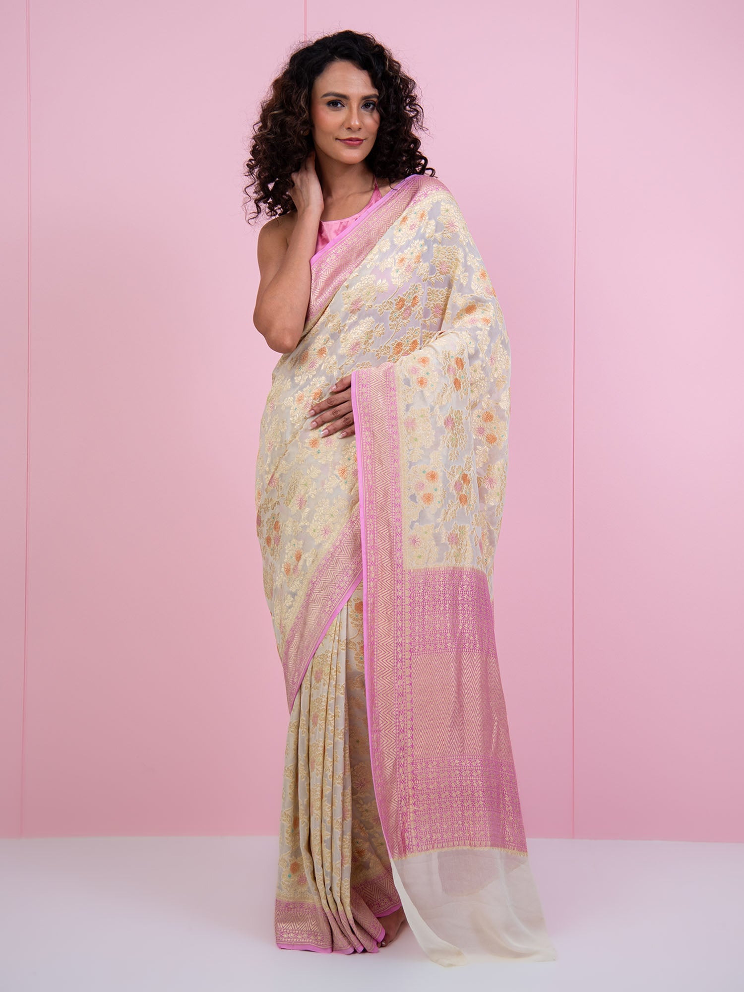 Off-White Rangkat Jaal Khaddi Georgette Handloom Banarasi Saree - Sacred Weaves
