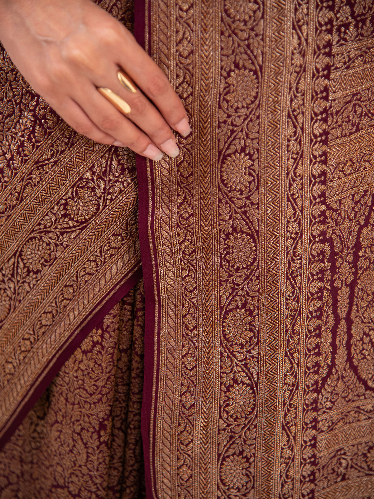 Brown Jaal Crepe Silk Handloom Banarasi Saree - Sacred Weaves
