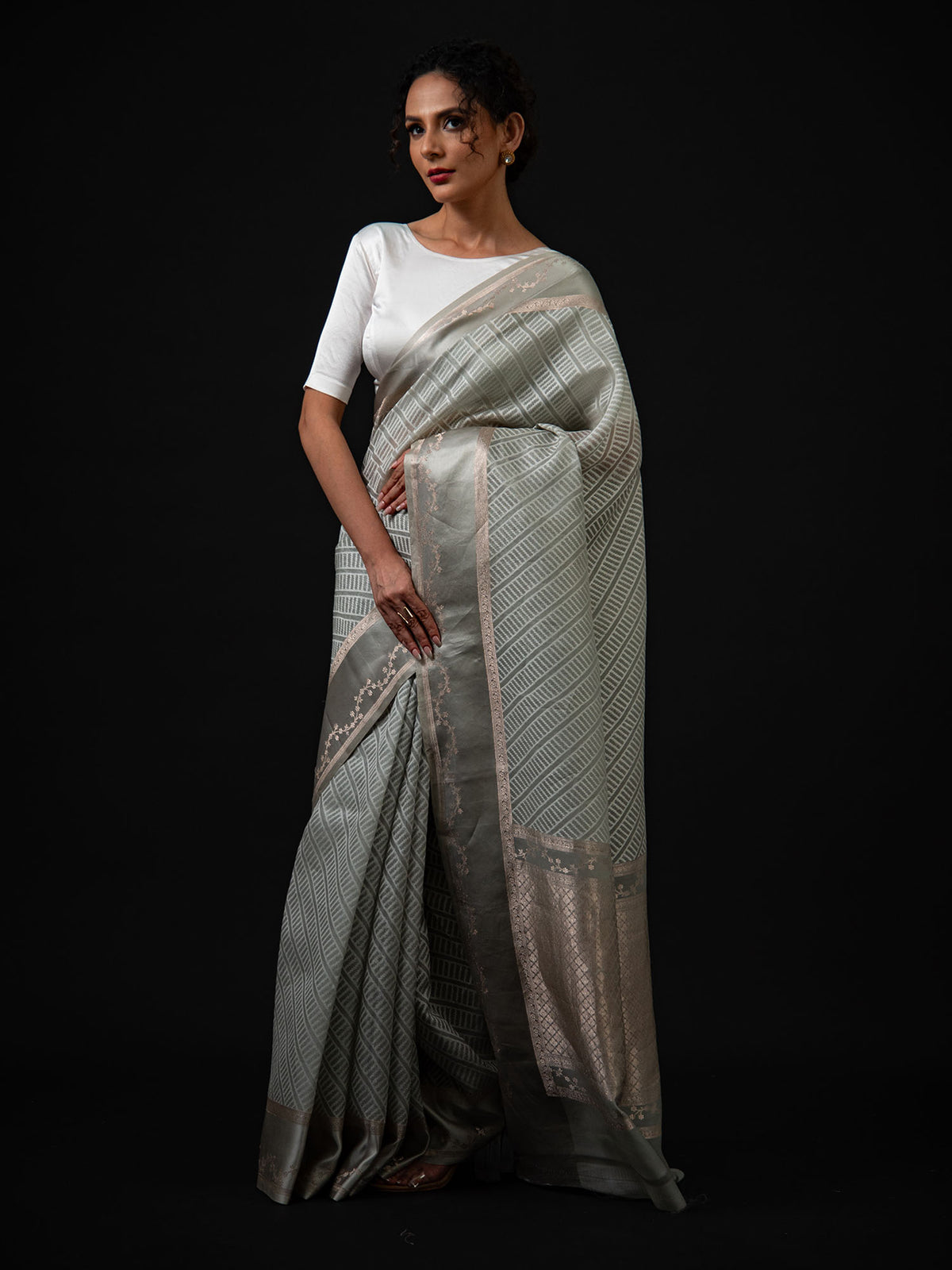 Pastel Grey Organza Handloom Banarasi Saree - Sacred Weaves