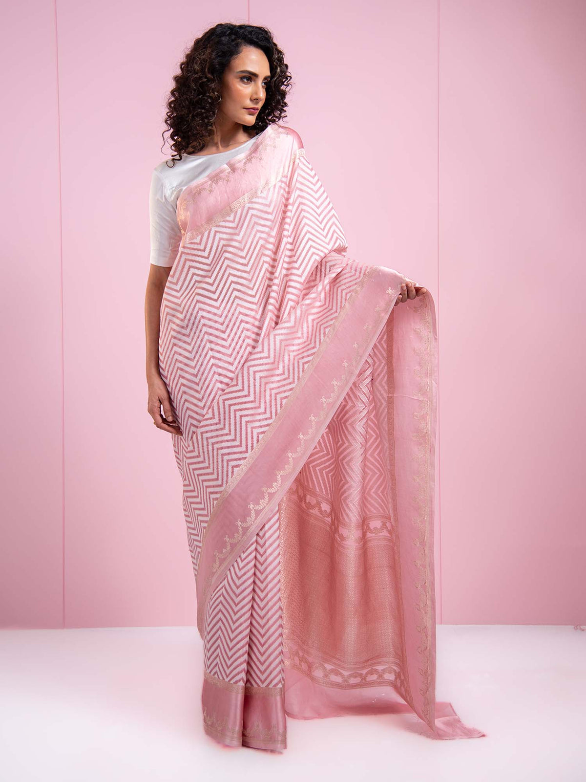 Pastel Pink Organza Handloom Banarasi Saree - Sacred Weaves