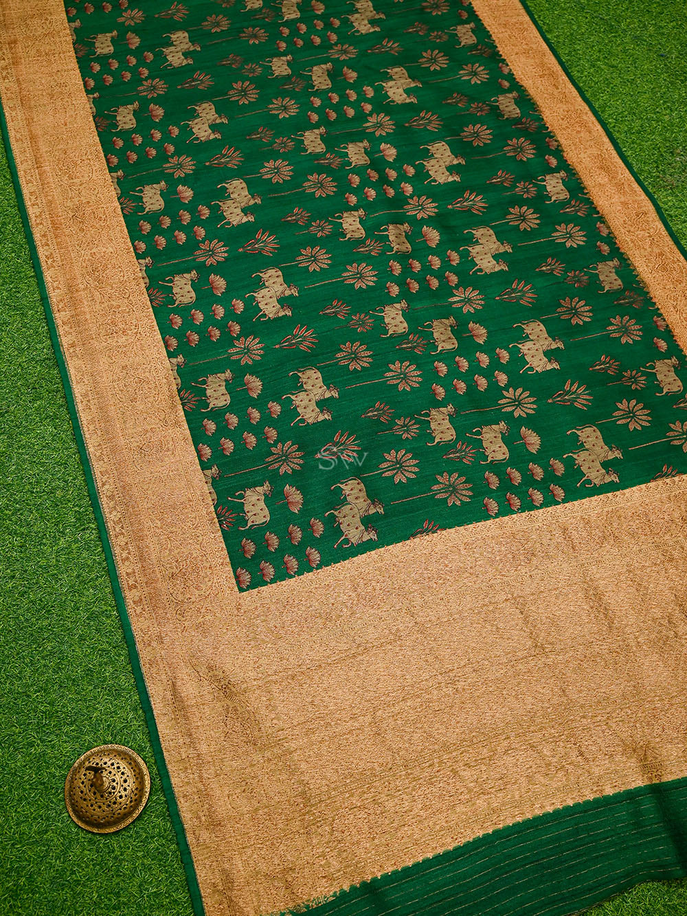 Dark Green Digital Printed Tussar Silk Handloom Banarasi Saree