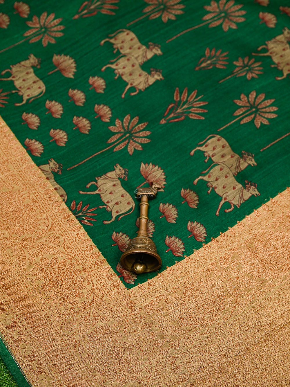 Dark Green Digital Printed Tussar Silk Handloom Banarasi Saree