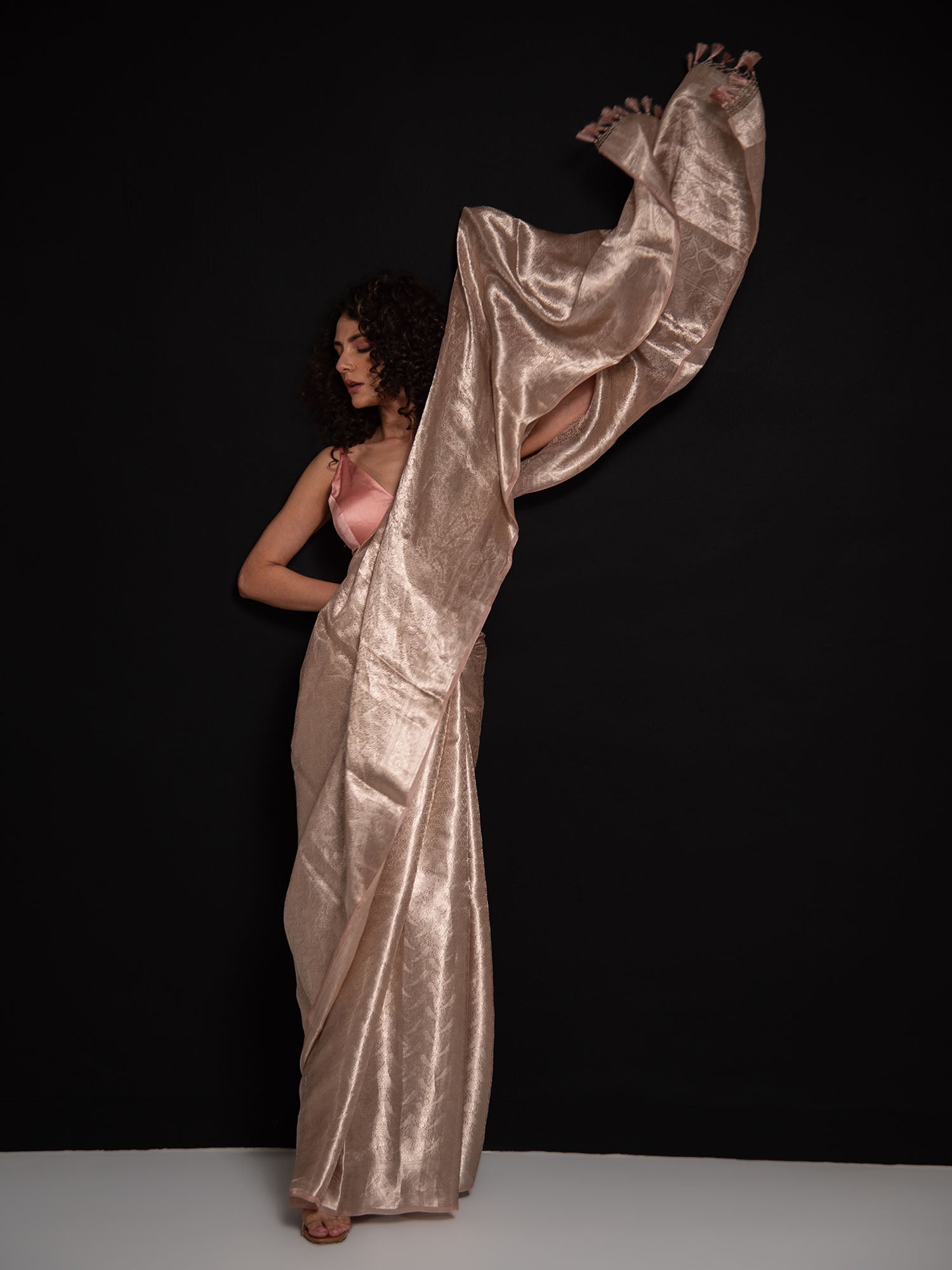 Dusky Pink Tissue Brocade Handloom Banarasi Saree - Sacred Weaves