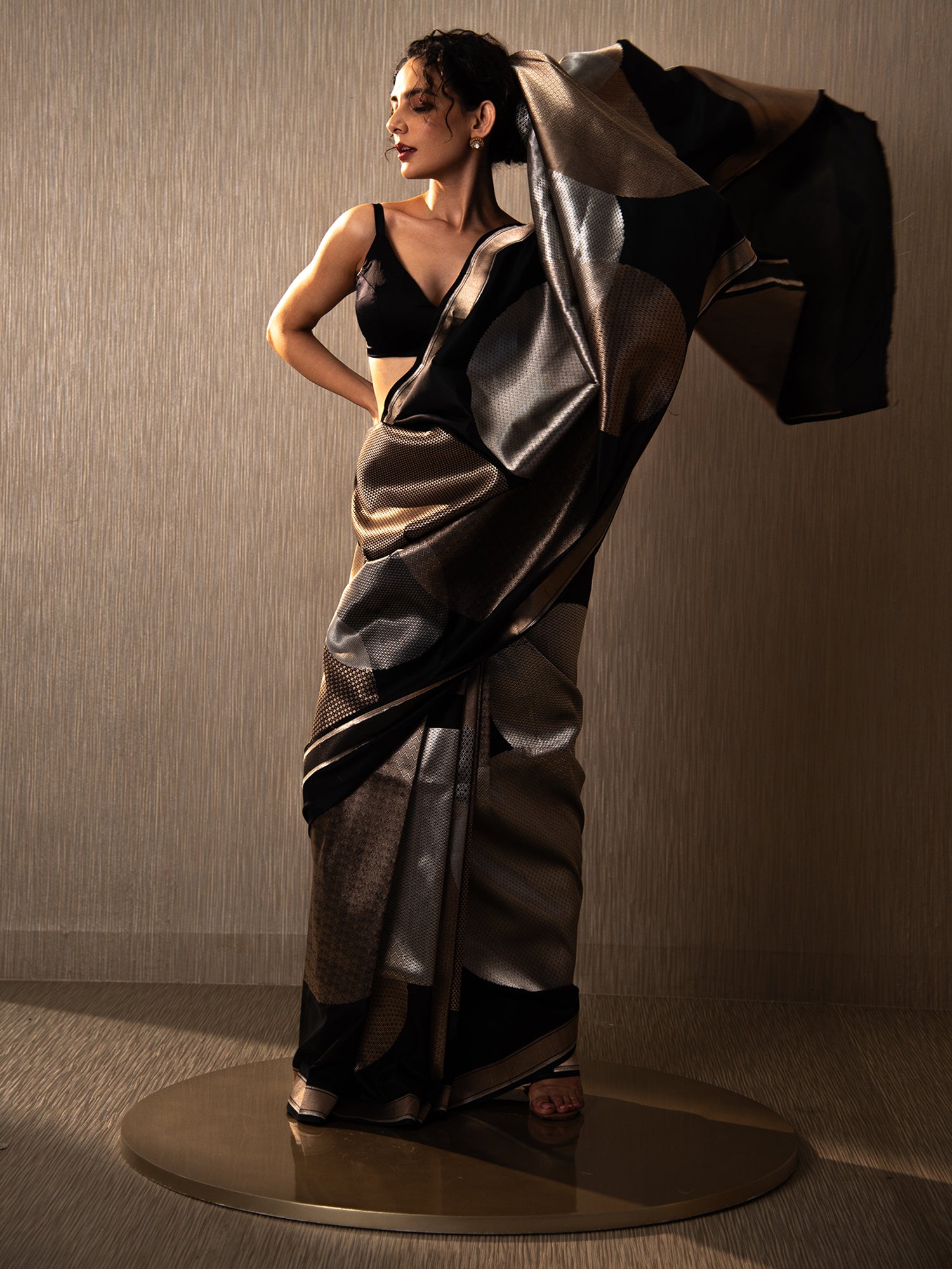 Black Katan Silk Handloom Banarasi Saree - Sacred Weaves