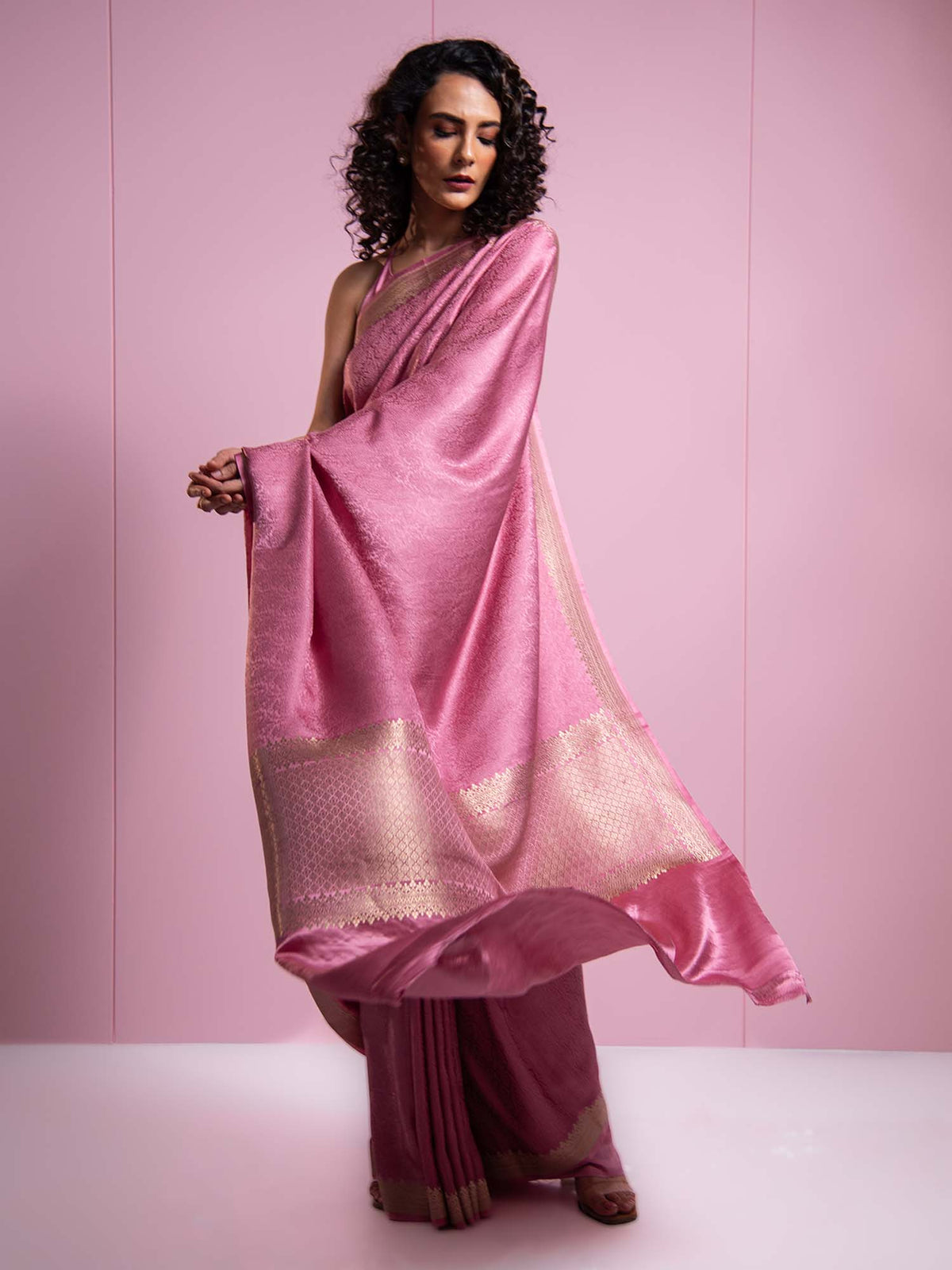 Onion Pink Satin Tanchoi Handloom Banarasi Saree - Sacred Weaves