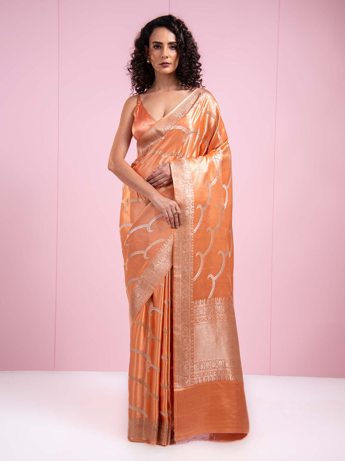 Peach Satin Sona Roopa Leheriya Handloom Banarasi Saree - Sacred Weaves