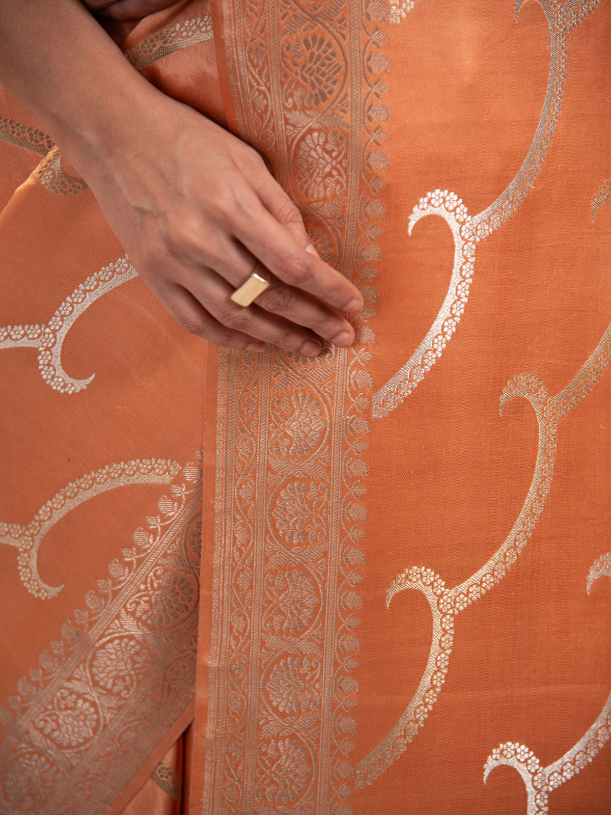 Peach Satin Sona Roopa Leheriya Handloom Banarasi Saree - Sacred Weaves