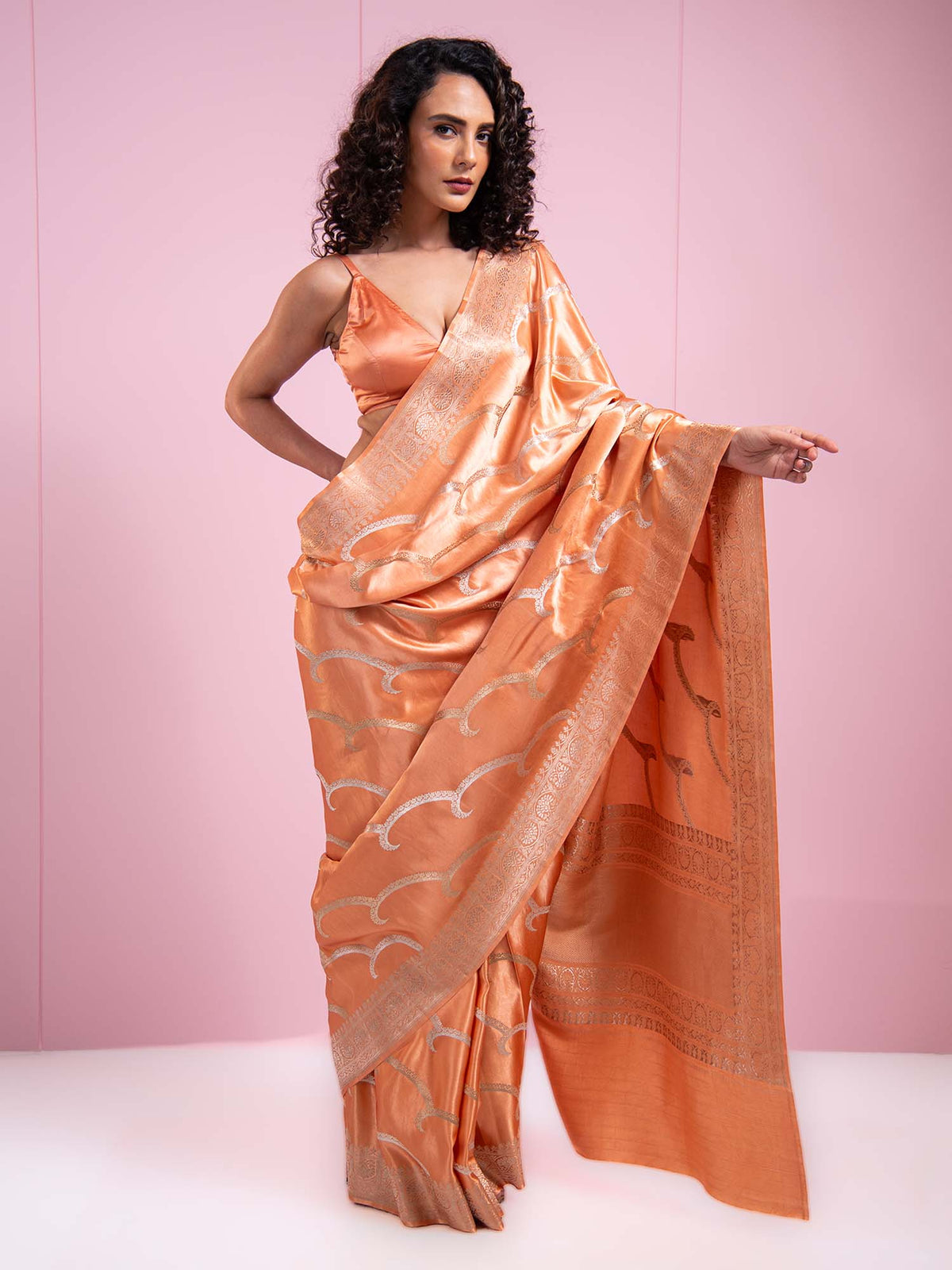 Peach Satin Sona Roopa Leheriya Handloom Banarasi Saree - Sacred Weaves