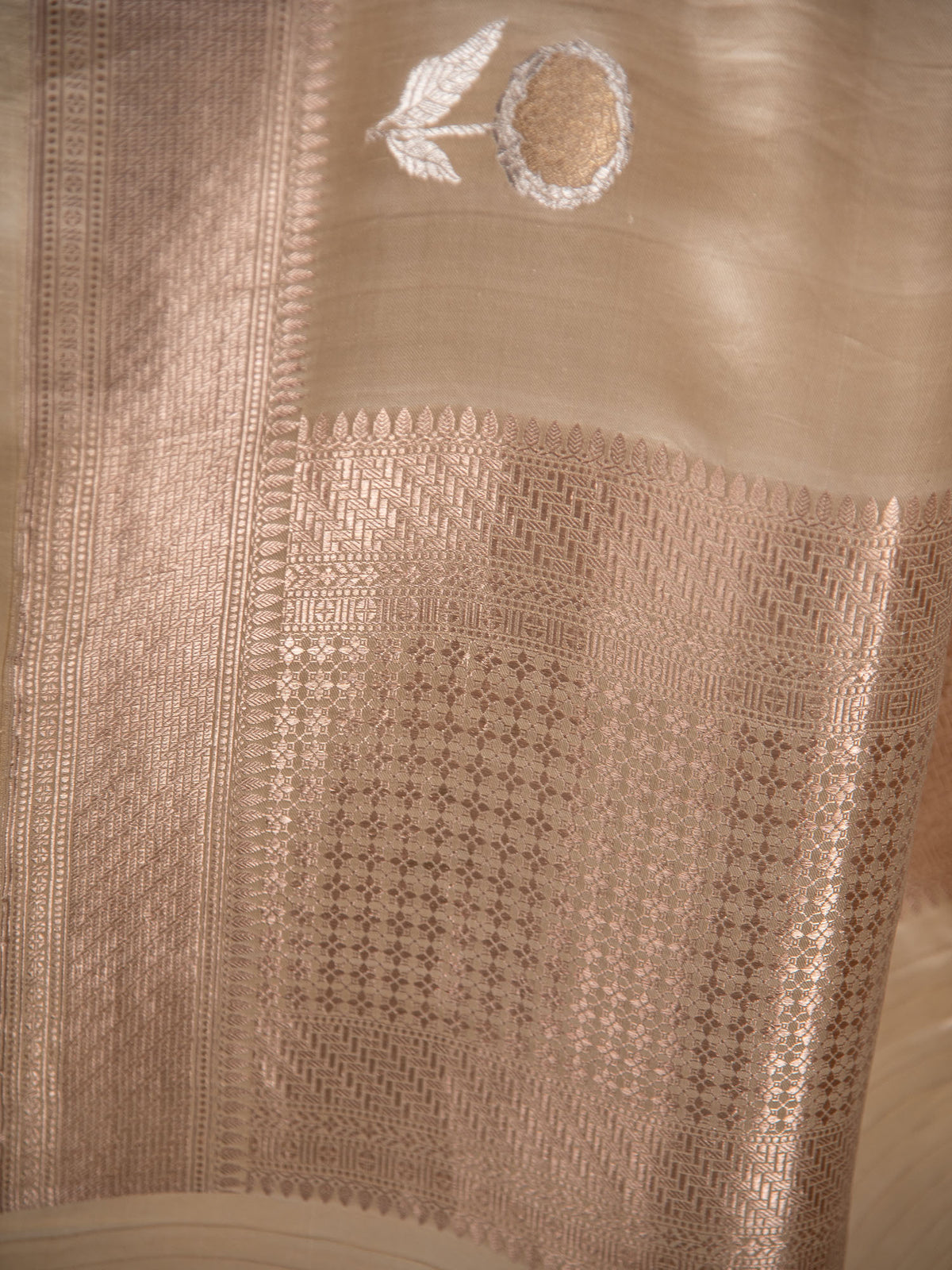 Cream Sona Roopa Boota Satin Silk Handloom Banarasi Saree - Sacred Weaves