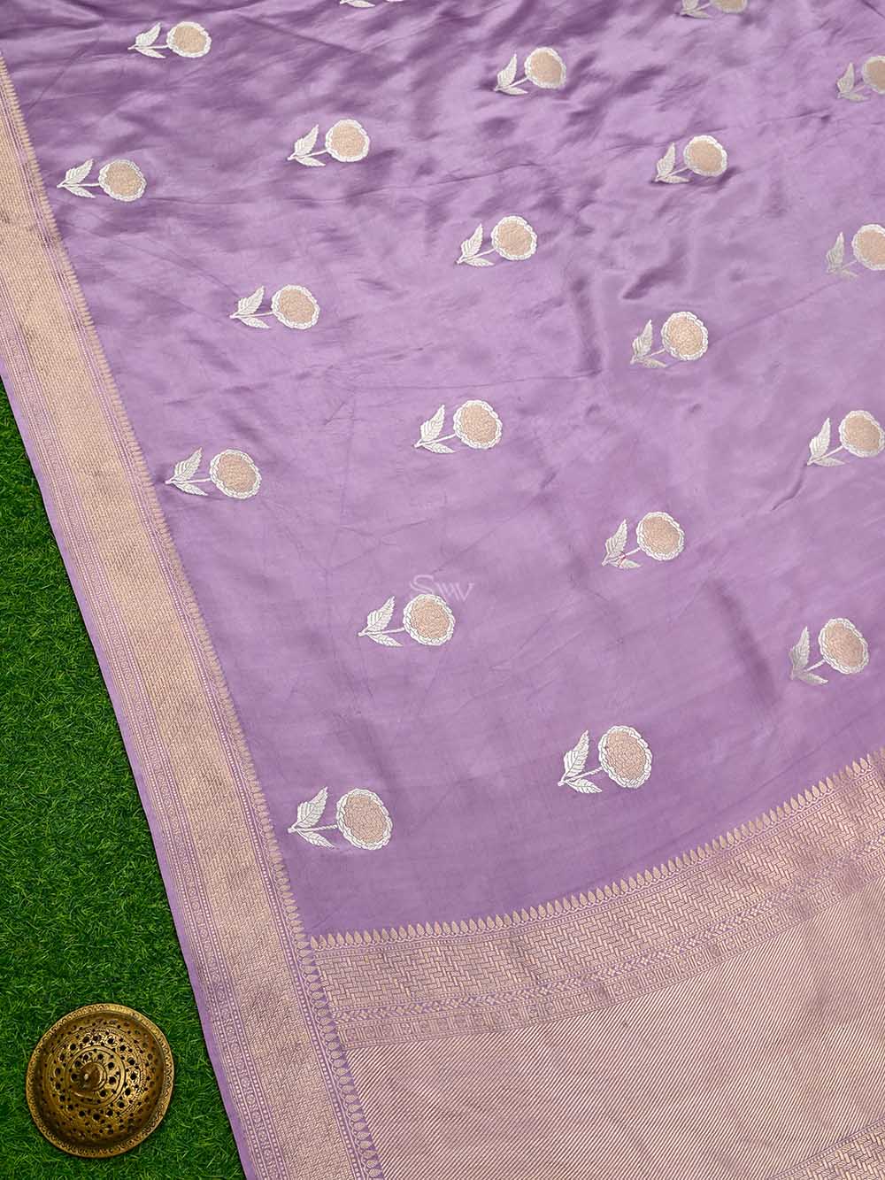 Mauve Sona Roopa Boota Satin Silk Handloom Banarasi Saree