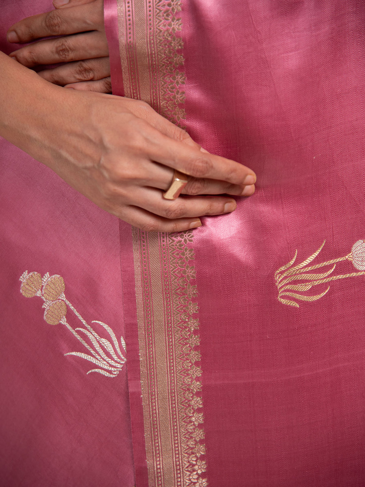 Onion Pink Boota Satin Silk Handloom Banarasi Saree - Sacred Weaves