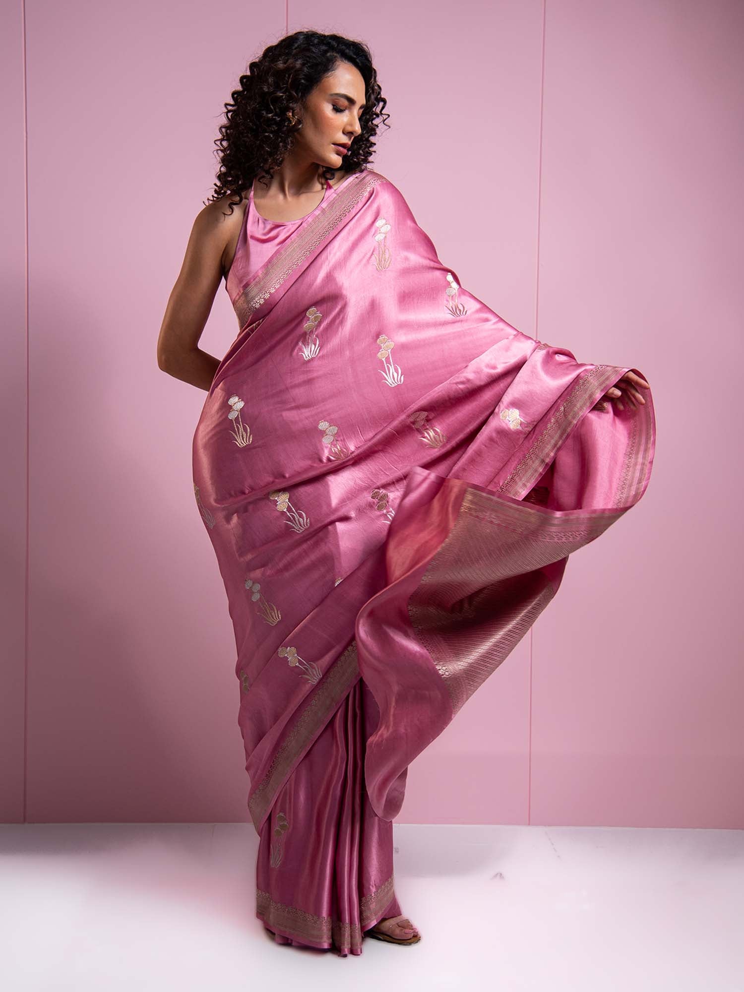 Onion Pink Boota Satin Silk Handloom Banarasi Saree - Sacred Weaves