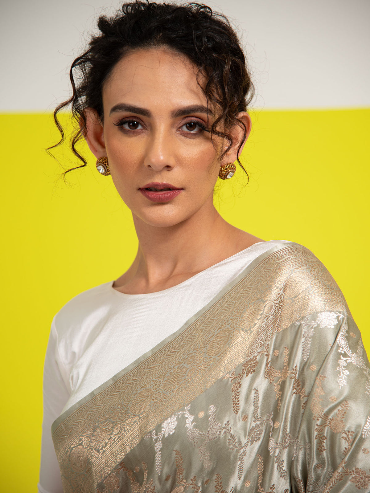 Grey Satin Sona Roopa Jaal Handloom Banarasi Saree - Sacred Weaves