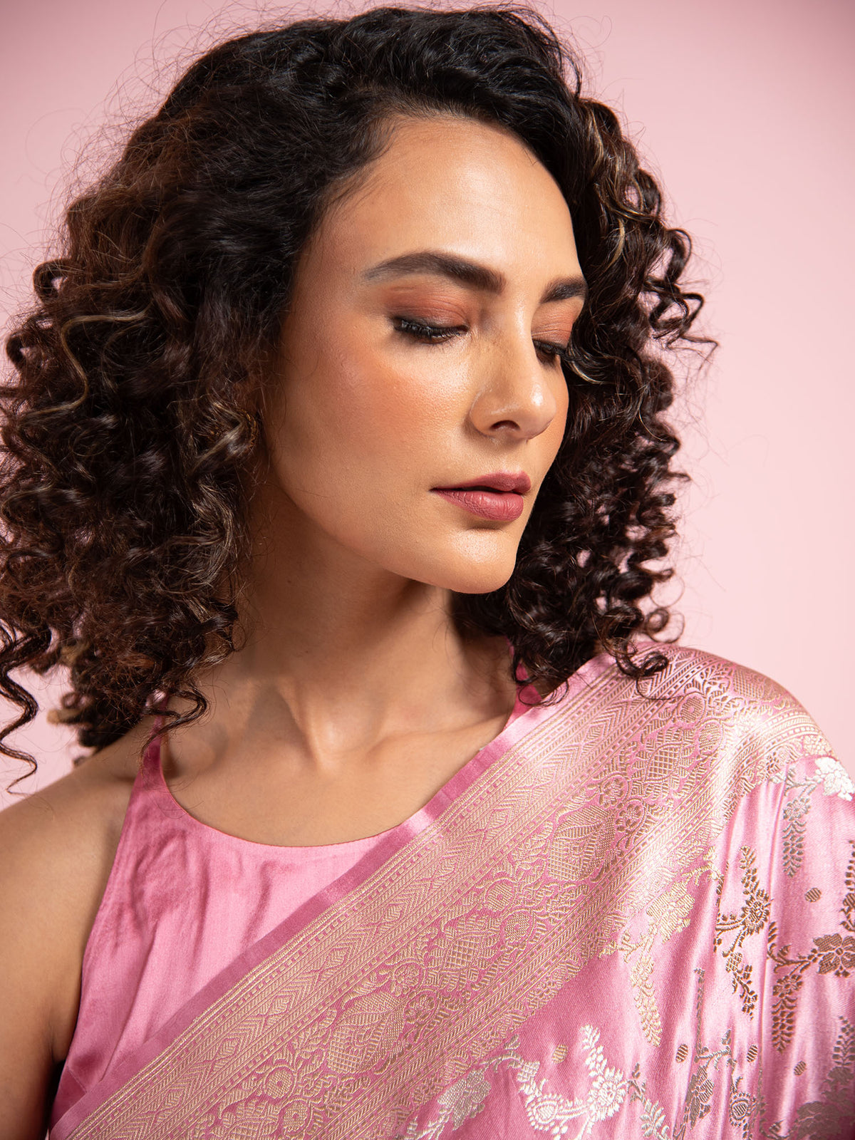 Pastel Pink Satin Jaal Handloom Banarasi Saree - Sacred Weaves