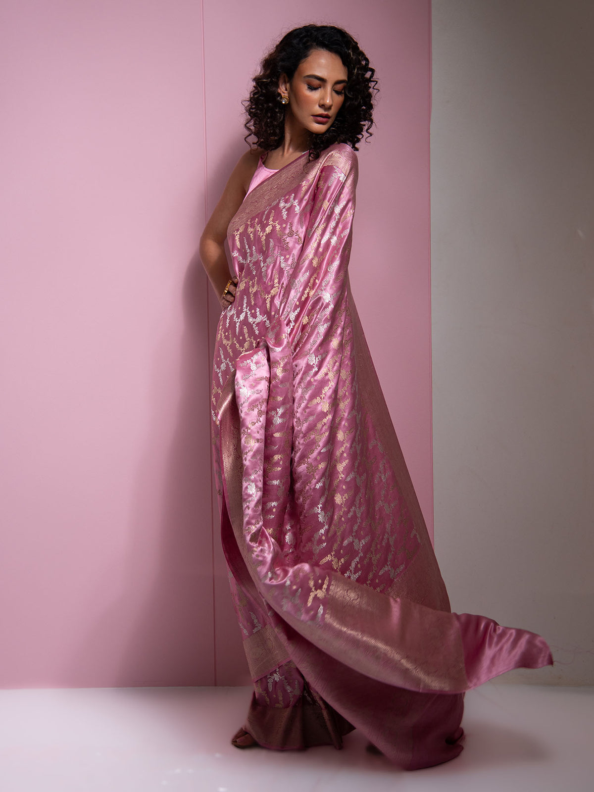 Pastel Pink Satin Jaal Handloom Banarasi Saree - Sacred Weaves