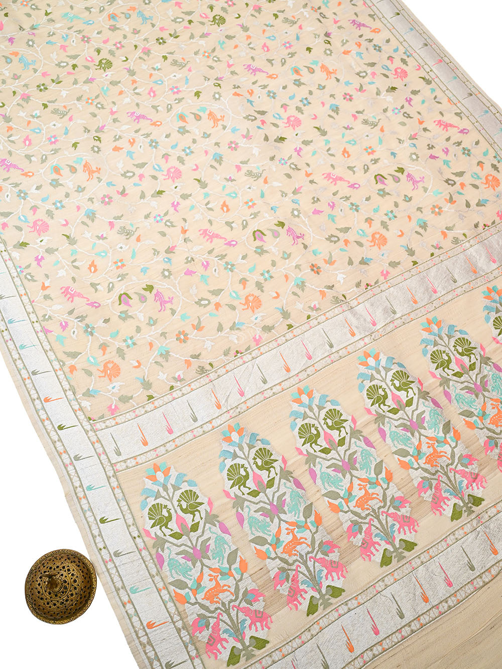 Off White Meenakari Jaal Moonga Tussar Silk Handloom Banarasi Saree - Sacred Weaves
