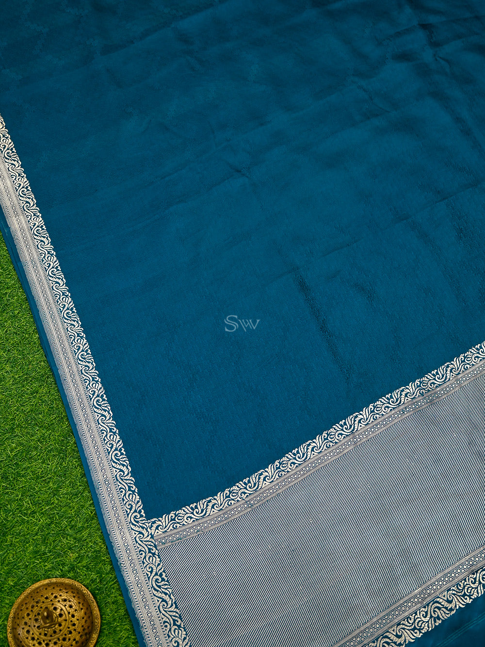 Midnight Blue Satin Tanchoi Handloom Banarasi Saree - Sacred Weaves