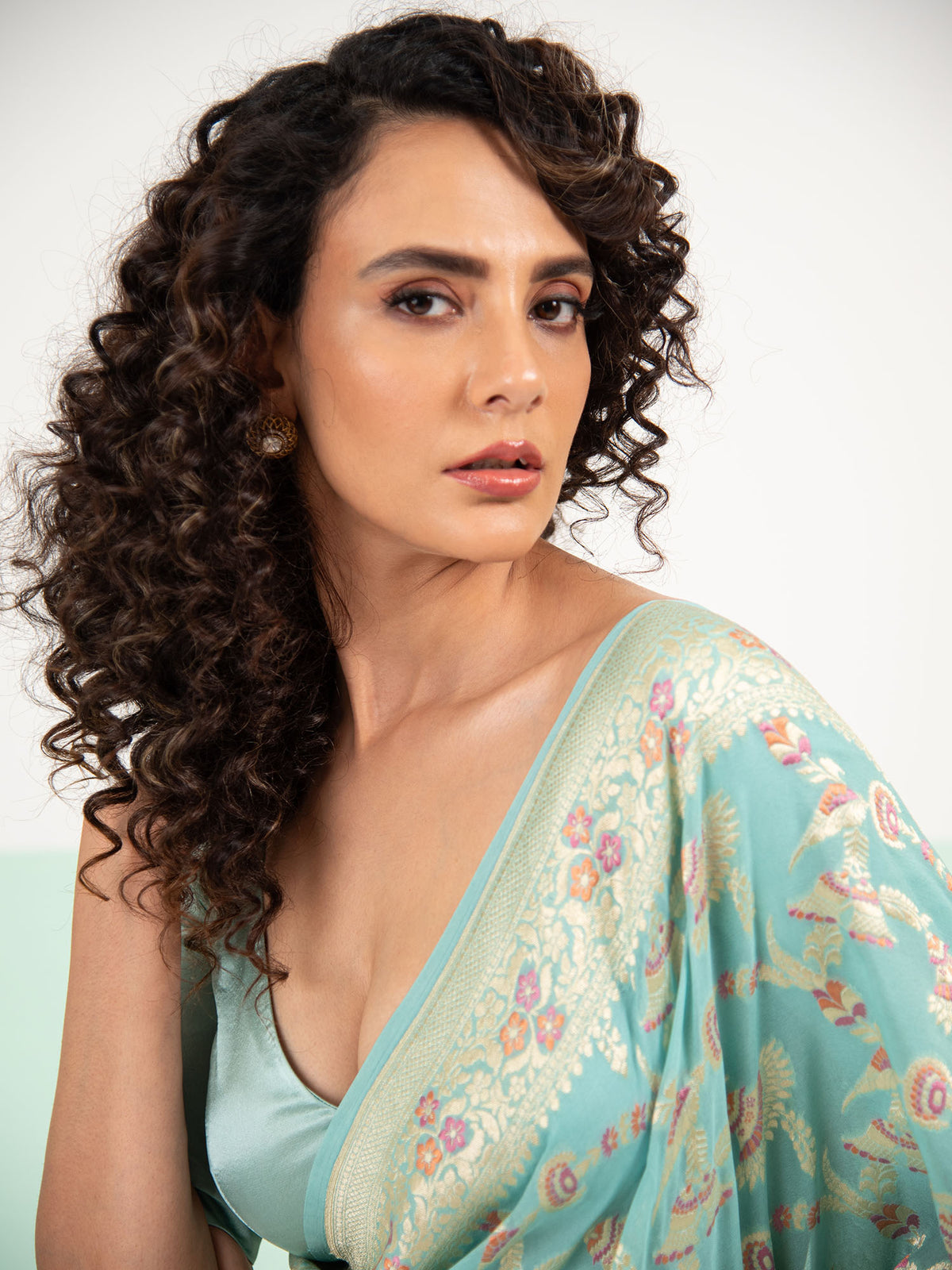 Pastel Aqua Green Meenakari Khaddi Georgette Handloom Banarasi Saree - Sacred Weaves